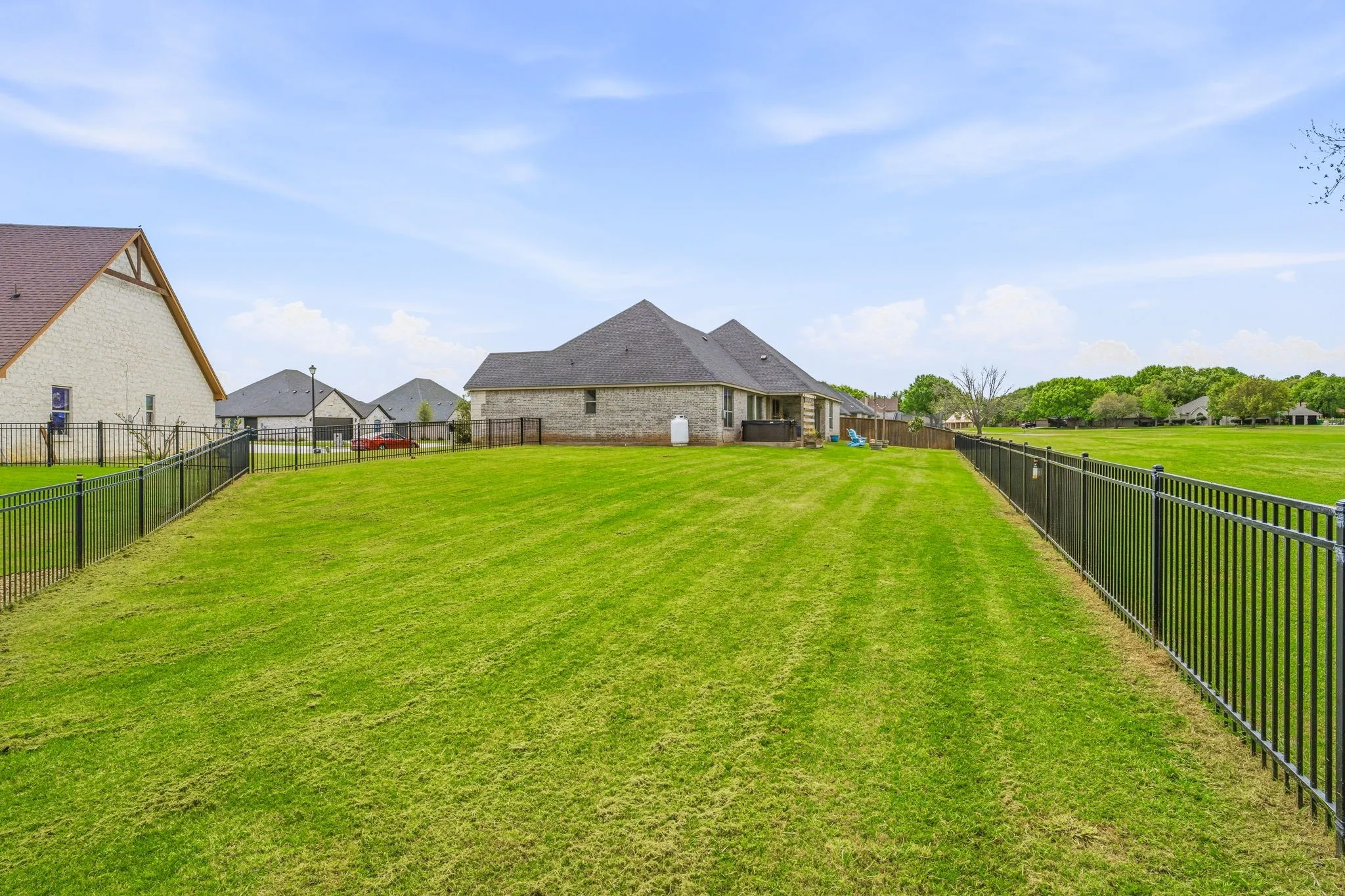 Single Family Residence For Sale in Erath County , 191 Crenshaw Court, Stephenville, Texas 76401, 4 Bedroom, 2 Bathroom, 2 Garage spaces, 2,293 Sqft, built in 2022, Preowned, Price $516,000, mls#21232813, Real Estate Agent in Stephenville, Homes For Sale in Erath county, Homes For Sale in Stephenville, Realtor in Stephenville Texas, Real Estate Brokerage Independent Realty Texas, Luminita Cordes Realtor