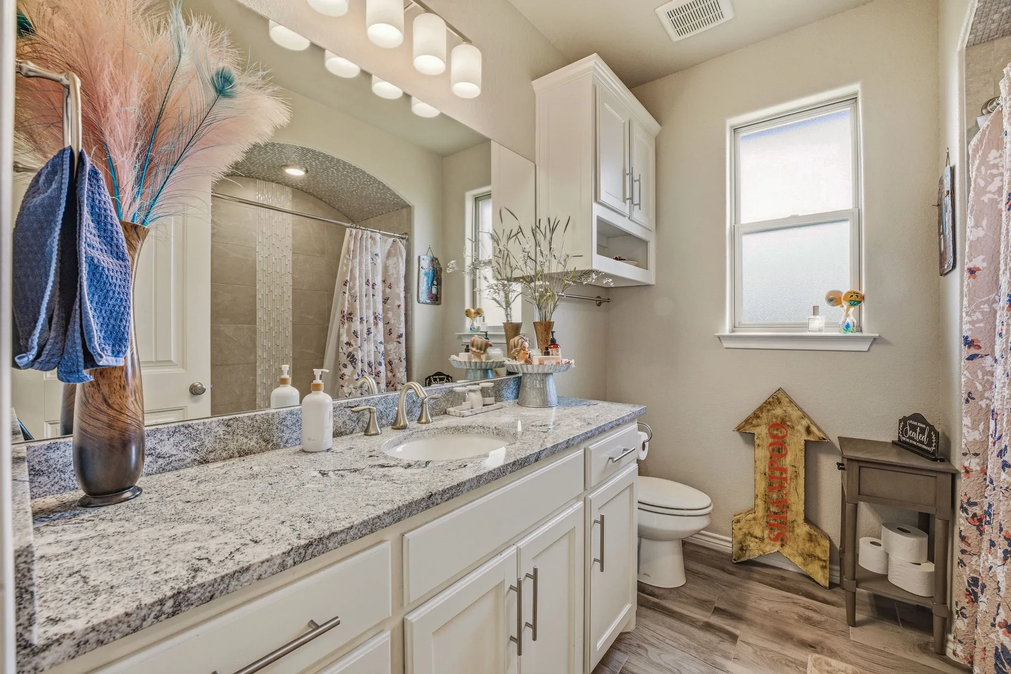 Single Family Residence For Sale in Erath County , 191 Crenshaw Court, Stephenville, Texas 76401, 4 Bedroom, 2 Bathroom, 2 Garage spaces, 2,293 Sqft, built in 2022, Preowned, Price $516,000, mls#21232813, Real Estate Agent in Stephenville, Homes For Sale in Erath county, Homes For Sale in Stephenville, Realtor in Stephenville Texas, Real Estate Brokerage Independent Realty Texas, Luminita Cordes Realtor