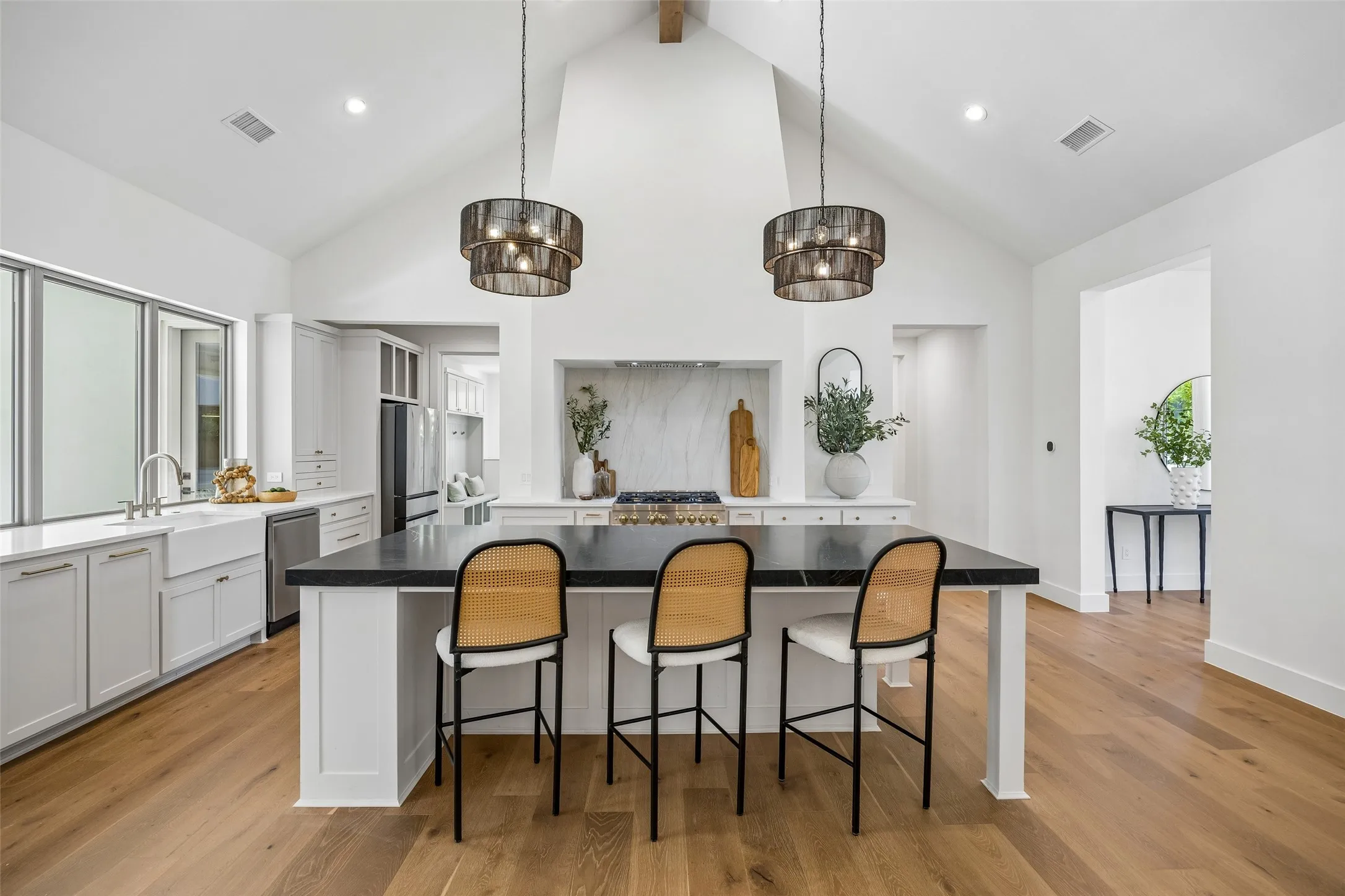 Single Family Residence For Sale in Dallas County , 11131 Hillcrest Road, Dallas, Texas 75230, 5 Bedroom, 6 Bathroom, 2 Garage spaces, 4,216 Sqft, built in 2025, mls#21232108, Real Estate Agent in Dallas, Homes For Sale in Dallas county, Homes For Sale in Dallas, Realtor in Dallas Texas, Real Estate Brokerage Independent Realty Texas, Luminita Cordes Realtor