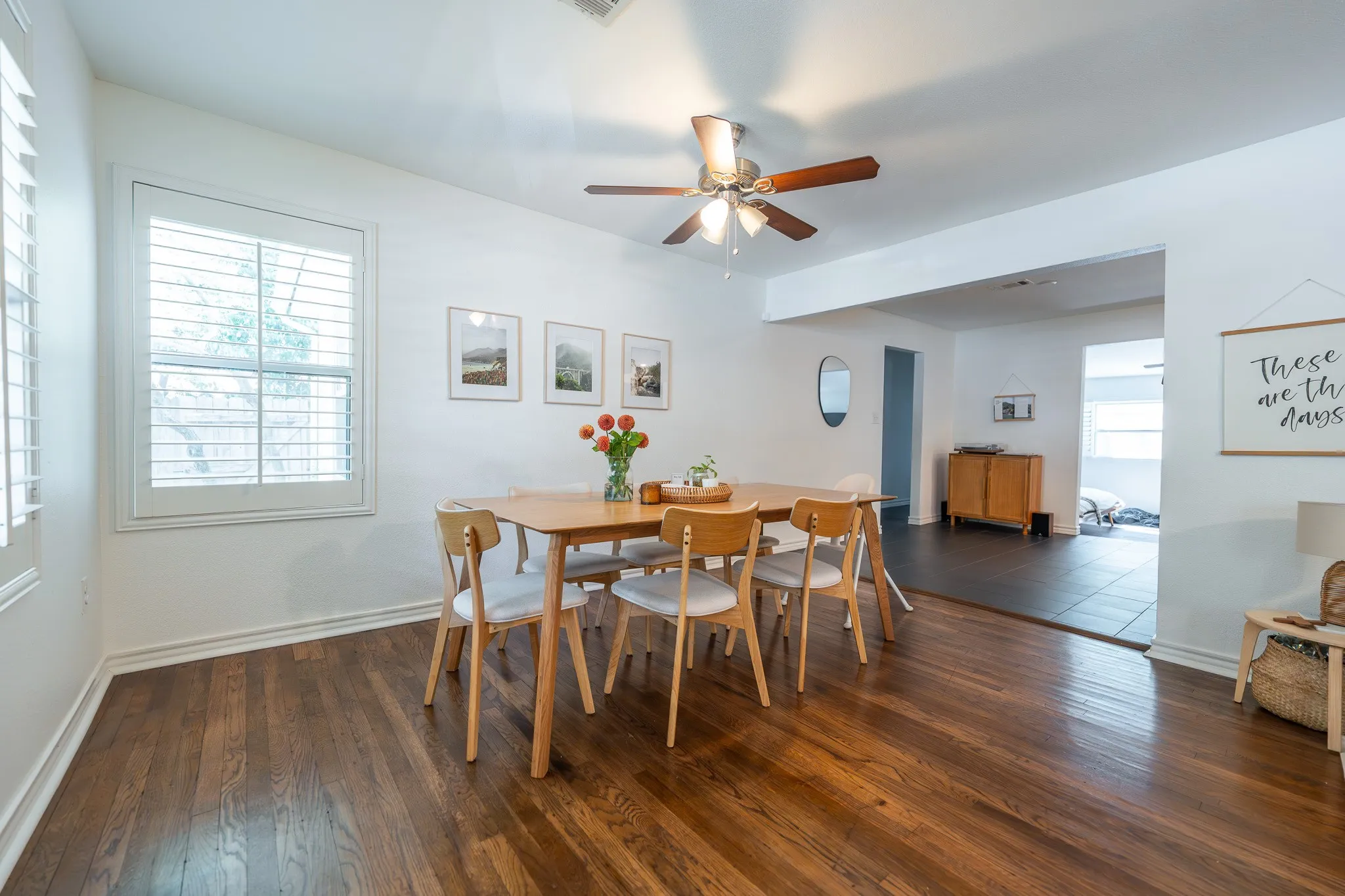 Single Family Residence For Sale in Tarrant County , 2017 Bluebonnet Drive, Fort Worth, Texas 76111, 2 Bedroom, 1 Bathroom, 1 Garage spaces, 1,414 Sqft, built in 1946, mls#21234162, Real Estate Agent in Fort Worth, Homes For Sale in Tarrant county, Homes For Sale in Fort Worth, Realtor in Fort Worth Texas, Real Estate Brokerage Independent Realty Texas, Luminita Cordes Realtor
