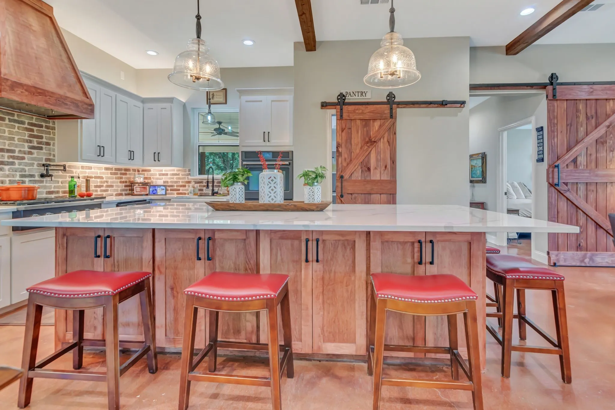 Single Family Residence For Sale in Wise County , 129 Whiskey Ranch Road, Runaway Bay, Texas 76426, 3 Bedroom, 2 Bathroom, 3 Garage spaces, 2,049 Sqft, built in 2023, Preowned, mls#21234207, Real Estate Agent in Runaway Bay, Homes For Sale in Wise county, Homes For Sale in Runaway Bay, Realtor in Runaway Bay Texas, Real Estate Brokerage Independent Realty Texas, Luminita Cordes Realtor