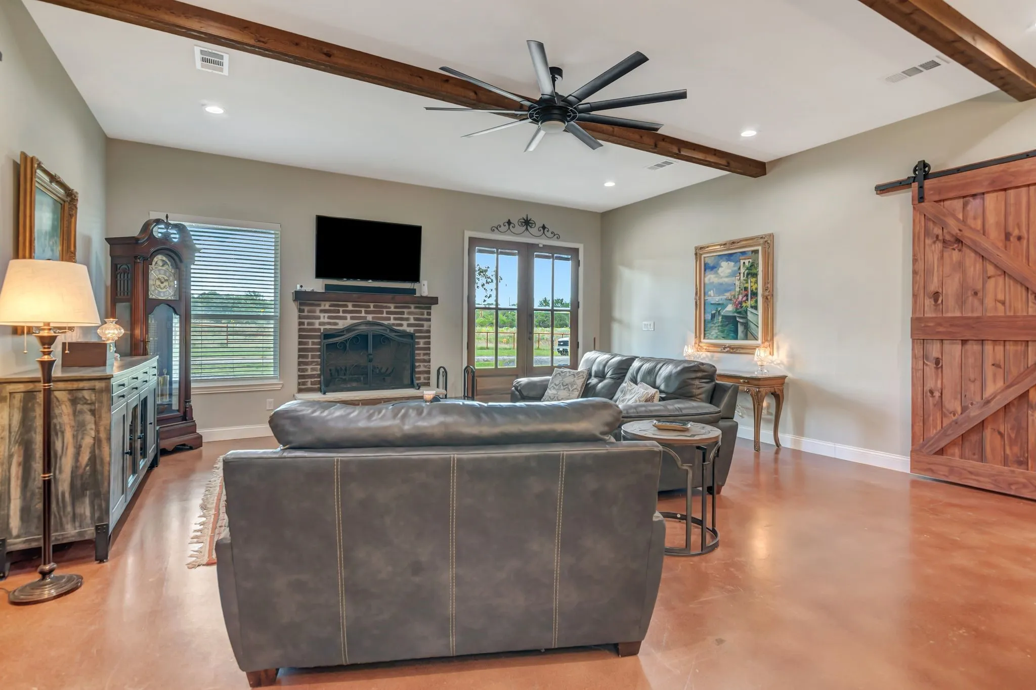 Single Family Residence For Sale in Wise County , 129 Whiskey Ranch Road, Runaway Bay, Texas 76426, 3 Bedroom, 2 Bathroom, 3 Garage spaces, 2,049 Sqft, built in 2023, Preowned, mls#21234207, Real Estate Agent in Runaway Bay, Homes For Sale in Wise county, Homes For Sale in Runaway Bay, Realtor in Runaway Bay Texas, Real Estate Brokerage Independent Realty Texas, Luminita Cordes Realtor