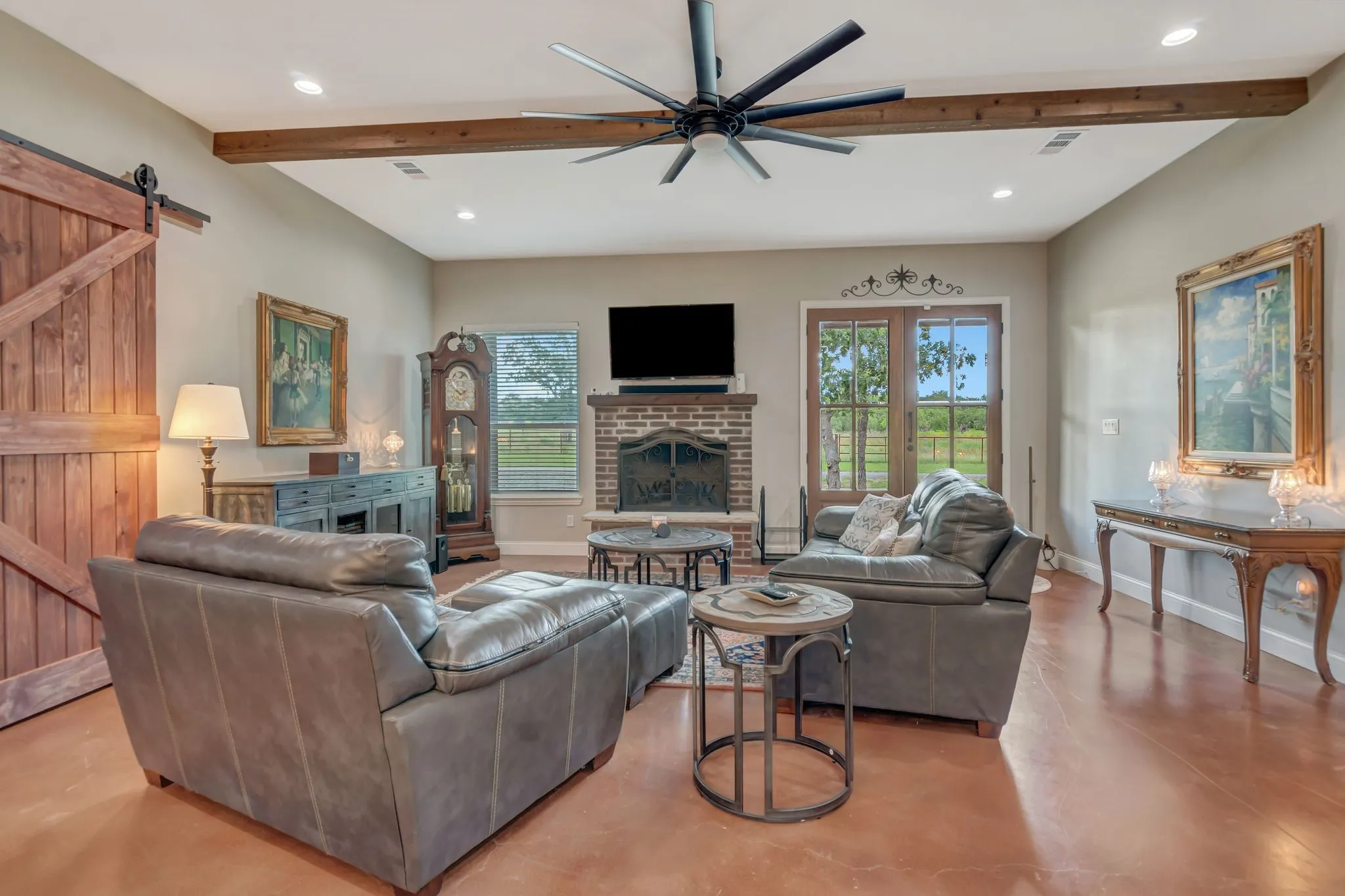 Single Family Residence For Sale in Wise County , 129 Whiskey Ranch Road, Runaway Bay, Texas 76426, 3 Bedroom, 2 Bathroom, 3 Garage spaces, 2,049 Sqft, built in 2023, Preowned, mls#21234207, Real Estate Agent in Runaway Bay, Homes For Sale in Wise county, Homes For Sale in Runaway Bay, Realtor in Runaway Bay Texas, Real Estate Brokerage Independent Realty Texas, Luminita Cordes Realtor