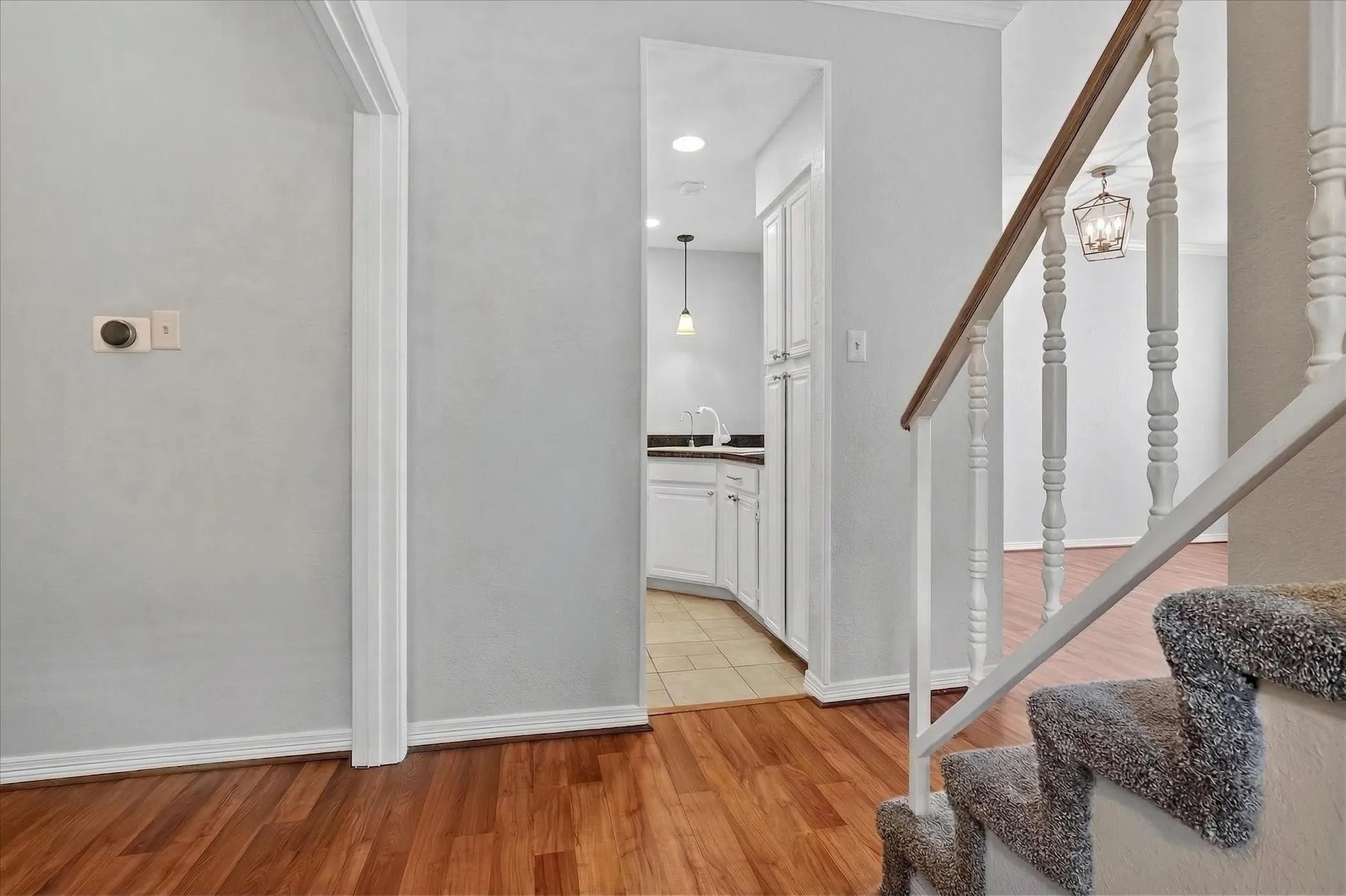 Condominium For Sale in Dallas County , 5325 Bent Tree Forest Drive 2237, Dallas, Texas 75248, 2 Bedroom, 3 Bathroom, 2 Garage spaces, 1,324 Sqft, built in 1983, Preowned, mls#21232433, Real Estate Agent in Dallas, Homes For Sale in Dallas county, Homes For Sale in Dallas, Realtor in Dallas Texas, Real Estate Brokerage Independent Realty Texas, Luminita Cordes Realtor