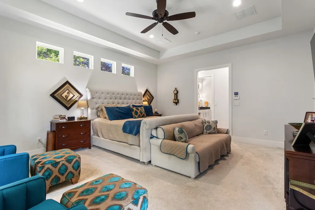 Single Family Residence For Sale in Smith County , 2926 Stewart Way, Tyler, Texas 75709, 3 Bedroom, 3 Bathroom, 3 Garage spaces, 3,615 Sqft, built in 2020, Preowned, mls#21235318, Real Estate Agent in Tyler, Homes For Sale in Smith county, Homes For Sale in Tyler, Realtor in Tyler Texas, Real Estate Brokerage Independent Realty Texas, Luminita Cordes Realtor