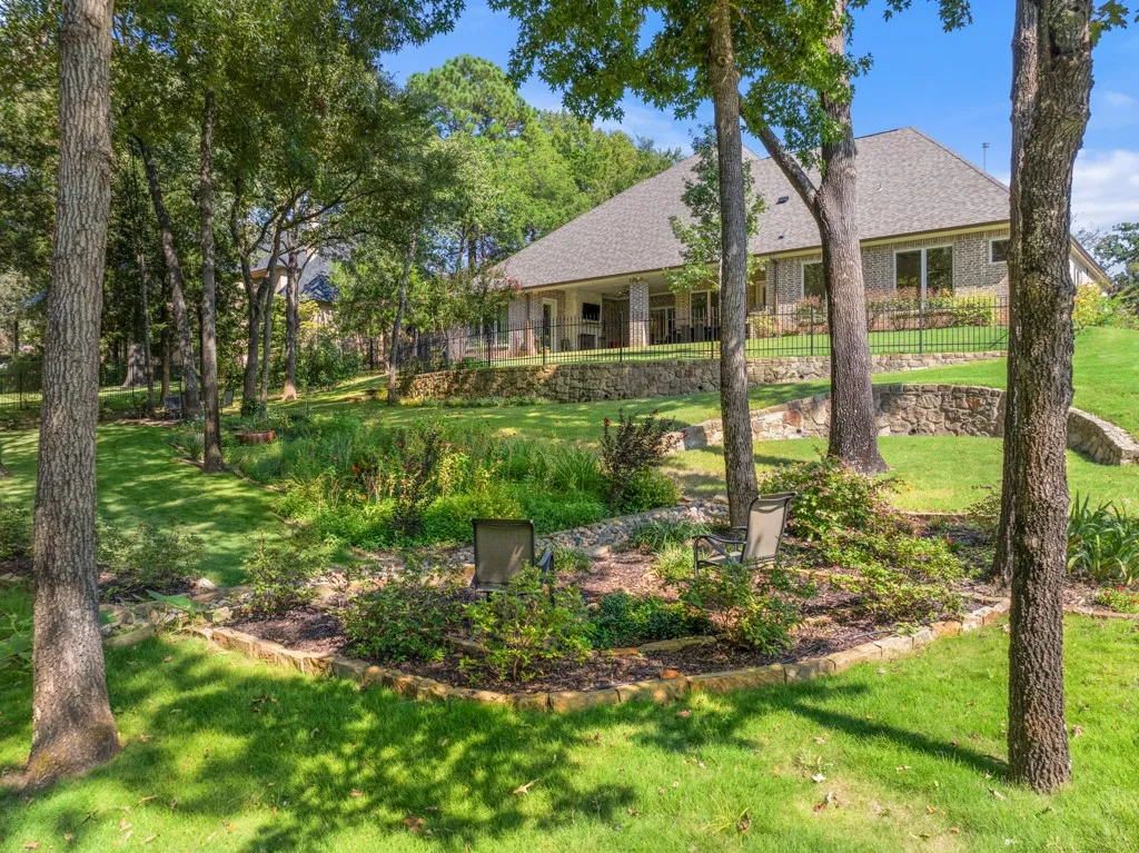 Single Family Residence For Sale in Smith County , 2926 Stewart Way, Tyler, Texas 75709, 3 Bedroom, 3 Bathroom, 3 Garage spaces, 3,615 Sqft, built in 2020, Preowned, mls#21235318, Real Estate Agent in Tyler, Homes For Sale in Smith county, Homes For Sale in Tyler, Realtor in Tyler Texas, Real Estate Brokerage Independent Realty Texas, Luminita Cordes Realtor
