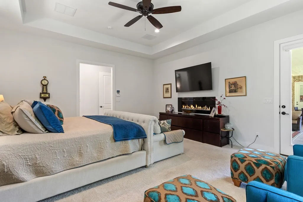 Single Family Residence For Sale in Smith County , 2926 Stewart Way, Tyler, Texas 75709, 3 Bedroom, 3 Bathroom, 3 Garage spaces, 3,615 Sqft, built in 2020, Preowned, mls#21235318, Real Estate Agent in Tyler, Homes For Sale in Smith county, Homes For Sale in Tyler, Realtor in Tyler Texas, Real Estate Brokerage Independent Realty Texas, Luminita Cordes Realtor