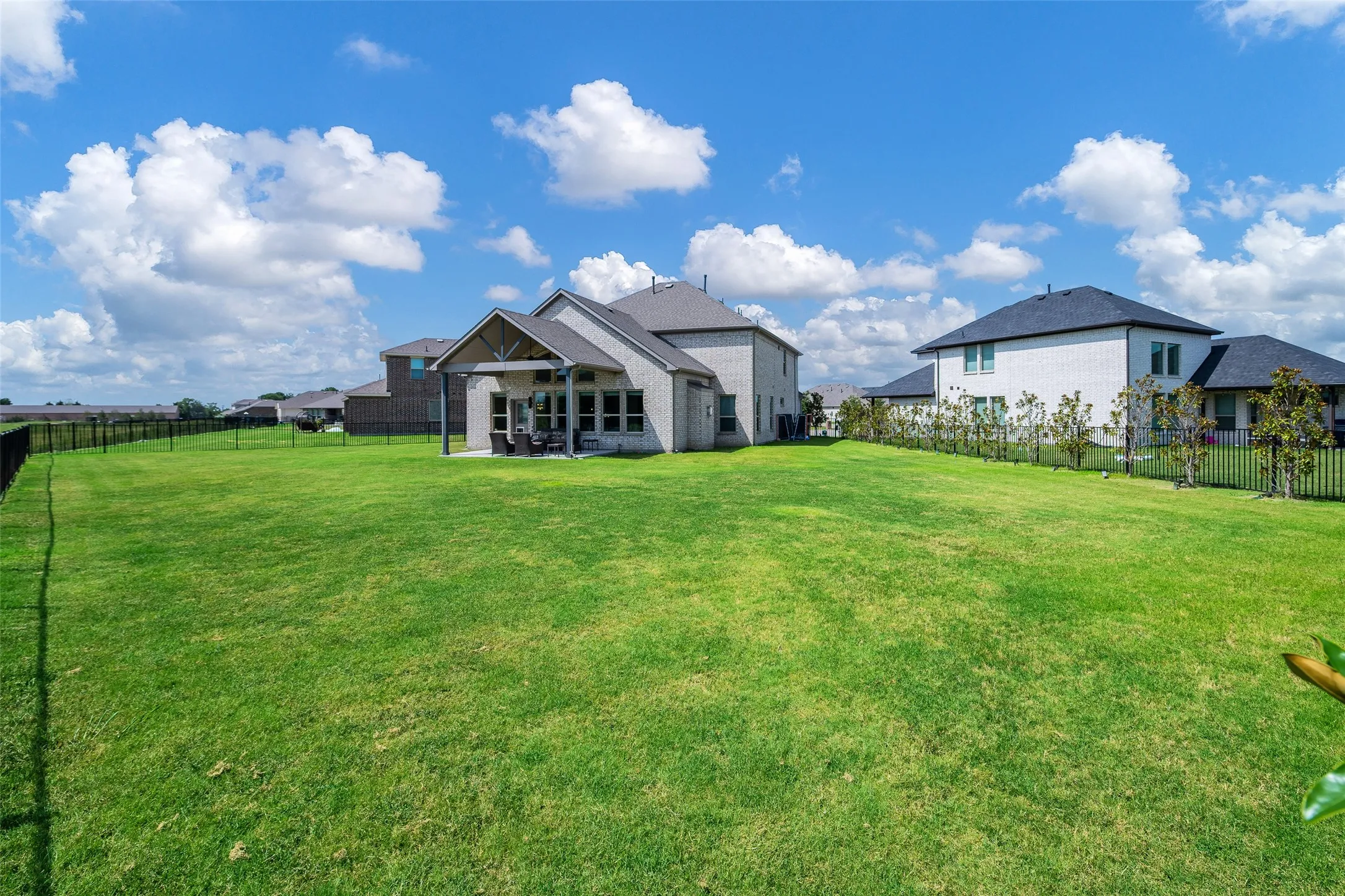 Spacious backyard