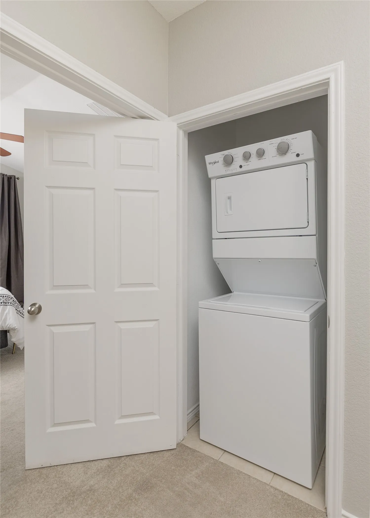 Townhouse For Sale in Dallas County , 2104 Azure Pointe, Richardson, Texas 75080, 2 Bedroom, 2 Bathroom, 2 Garage spaces, 1,485 Sqft, built in 2006, Price $350,000, mls#21235366, Real Estate Agent in Richardson, Homes For Sale in Dallas county, Homes For Sale in Richardson, Realtor in Richardson Texas, Real Estate Brokerage Independent Realty Texas, Luminita Cordes Realtor