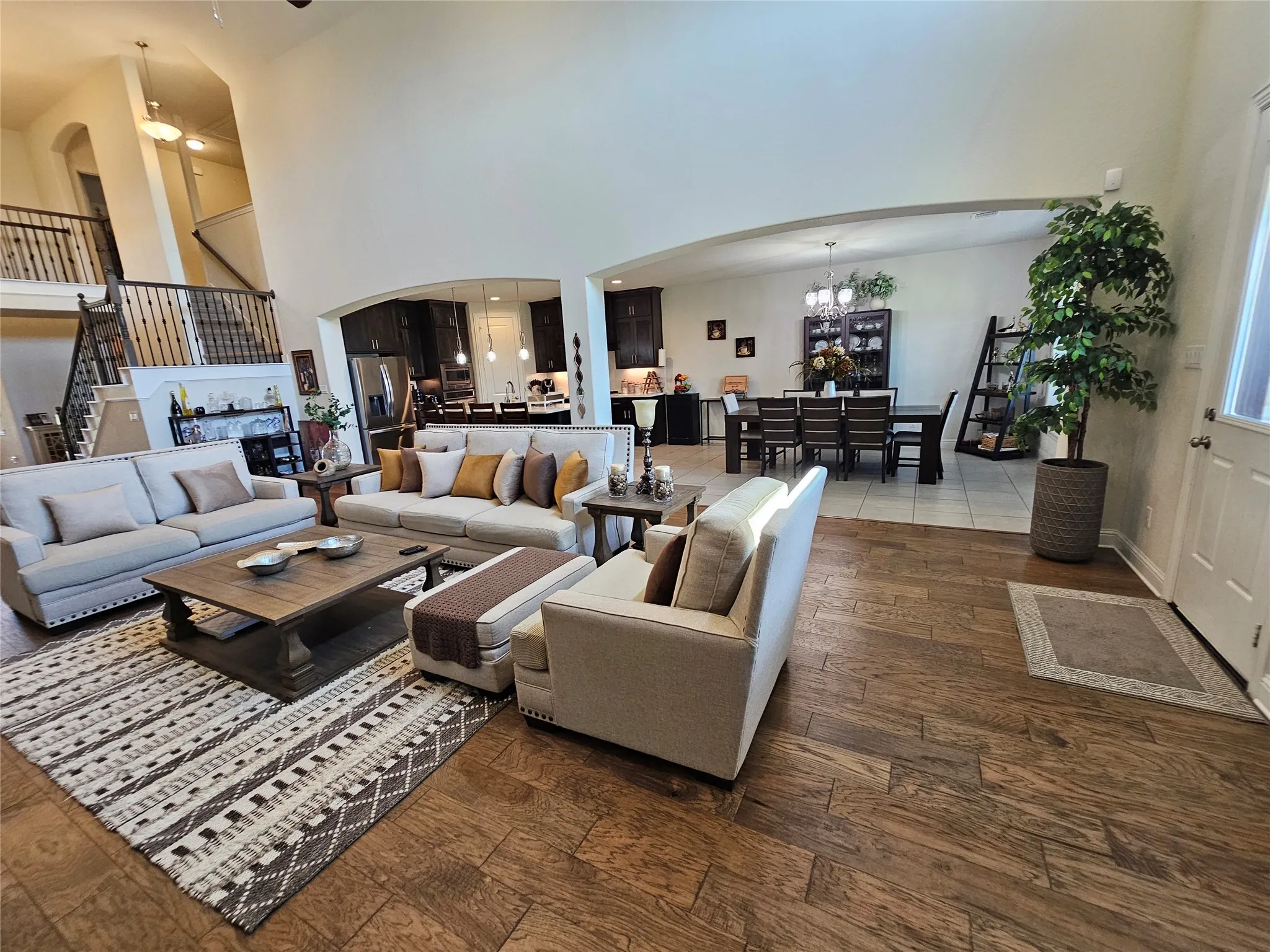 Open Living Area with View to Kitchen & Dining
