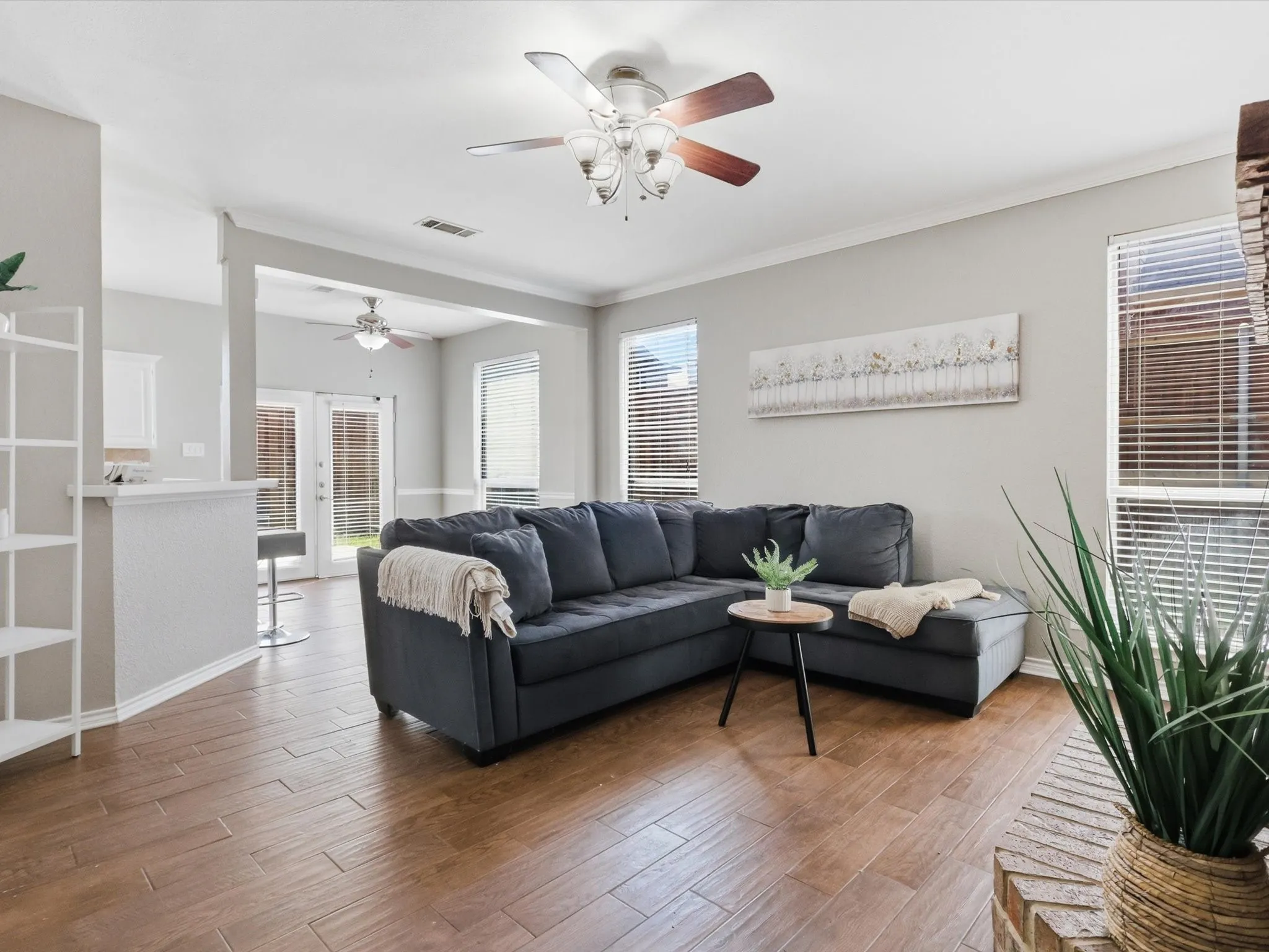 Single Family Residence For Sale in Denton County , 2011 Woven Trail, Lewisville, Texas 75067, 3 Bedroom, 3 Bathroom, 2 Garage spaces, 1,918 Sqft, built in 1991, mls#21233484, Real Estate Agent in Lewisville, Homes For Sale in Denton county, Homes For Sale in Lewisville, Realtor in Lewisville Texas, Real Estate Brokerage Independent Realty Texas, Luminita Cordes Realtor