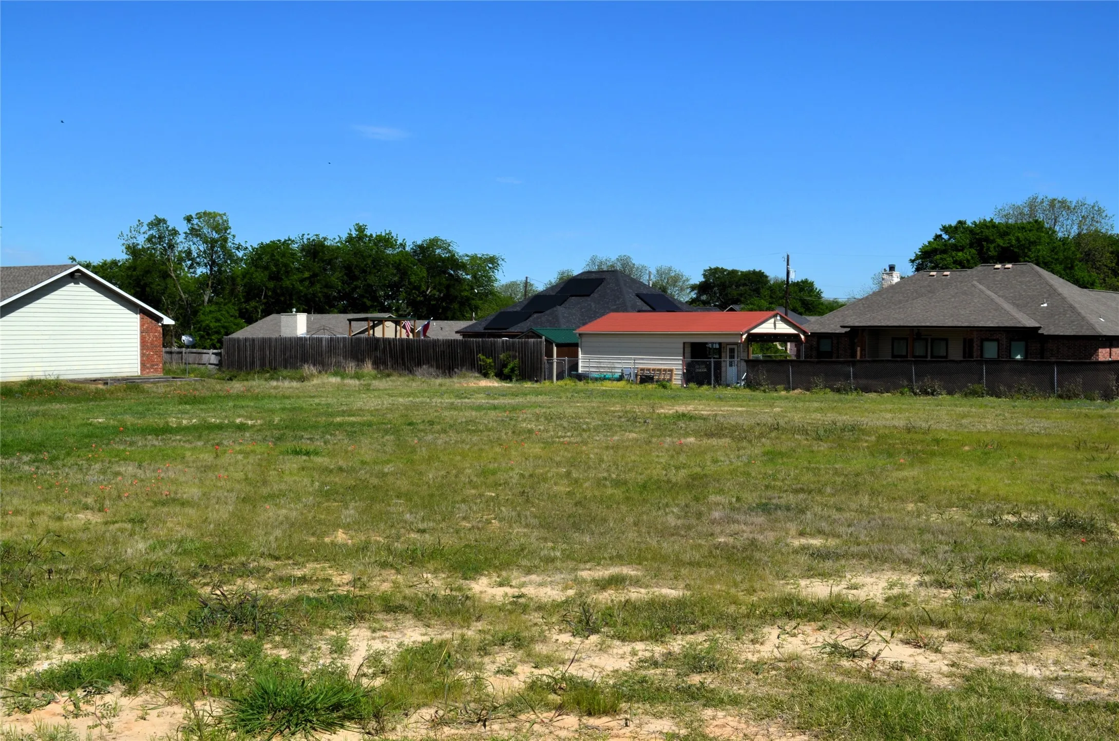 Unimproved Land For Sale in Kaufman County , 316 Preston Road, Mabank, Texas 75147, 0, 0, Garage spaces, 0 Sqft, built in 0, mls#21235384, Real Estate Agent in Mabank, Homes For Sale in Kaufman county, Homes For Sale in Mabank, Realtor in Mabank Texas, Real Estate Brokerage Independent Realty Texas, Luminita Cordes Realtor