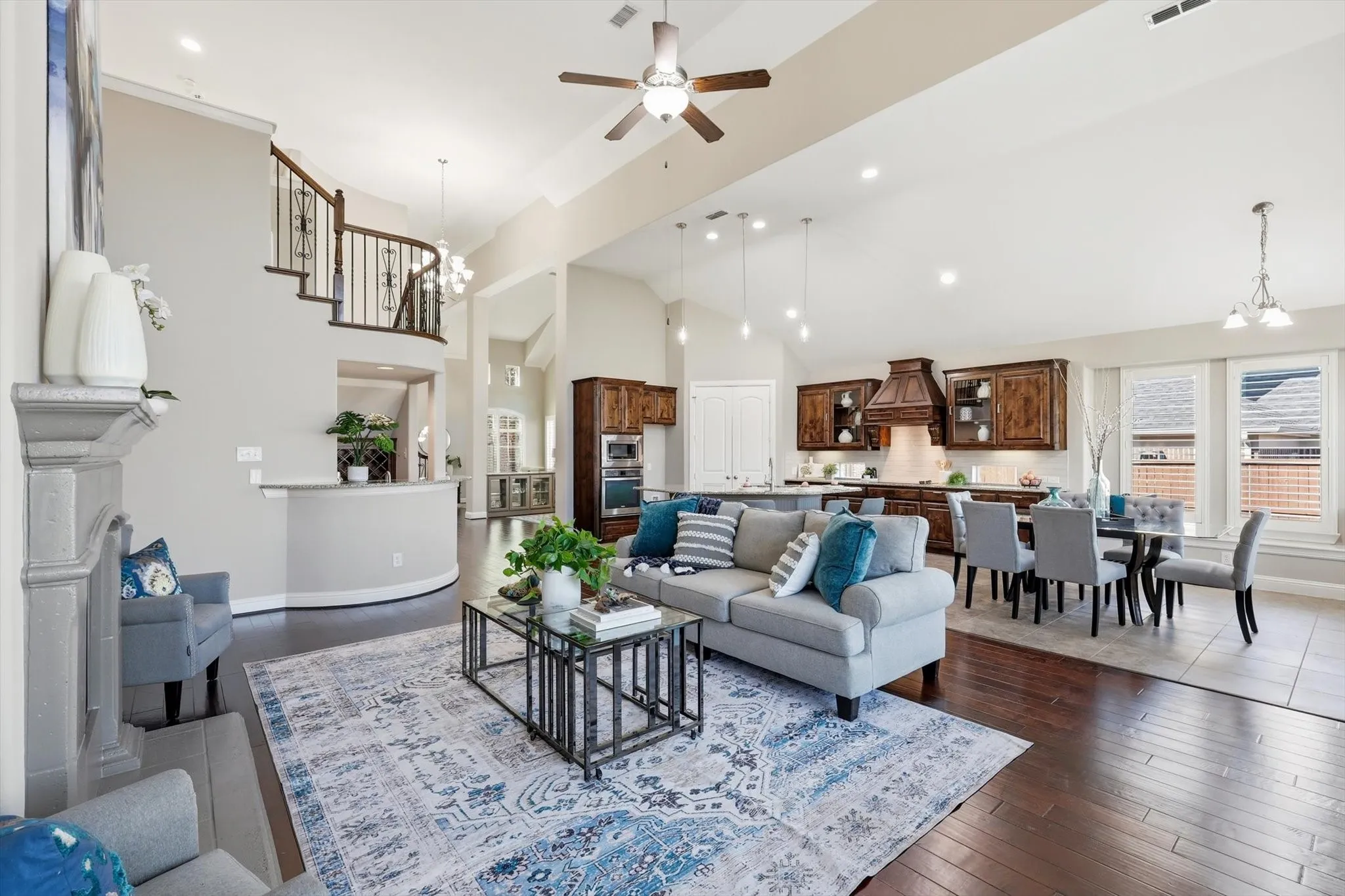 Single Family Residence For Sale in Collin County , 8705 Verona Drive, Mc Kinney, Texas 75071, 5 Bedroom, 4 Bathroom, 3 Garage spaces, 3,946 Sqft, built in 2013, Preowned, mls#21234594, Real Estate Agent in Mc Kinney, Homes For Sale in Collin county, Homes For Sale in Mc Kinney, Realtor in Mc Kinney Texas, Real Estate Brokerage Independent Realty Texas, Luminita Cordes Realtor