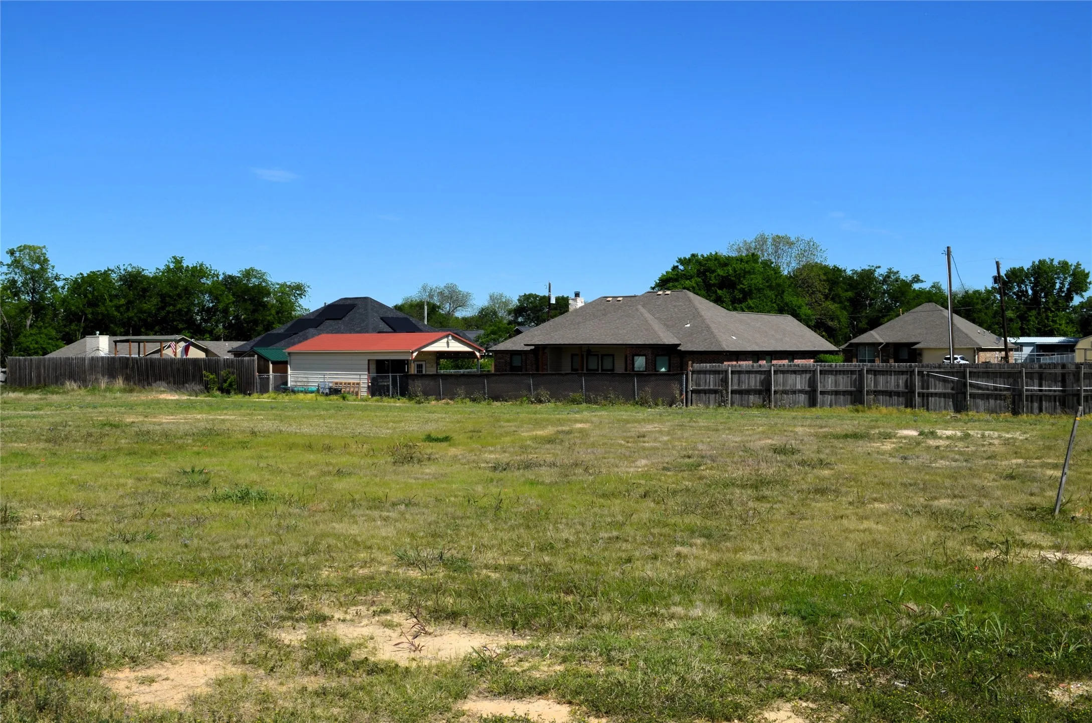 Unimproved Land For Sale in Kaufman County , 314 Preston Road, Mabank, Texas 75147, 0, 0, Garage spaces, 0 Sqft, built in 0, mls#21235423, Real Estate Agent in Mabank, Homes For Sale in Kaufman county, Homes For Sale in Mabank, Realtor in Mabank Texas, Real Estate Brokerage Independent Realty Texas, Luminita Cordes Realtor