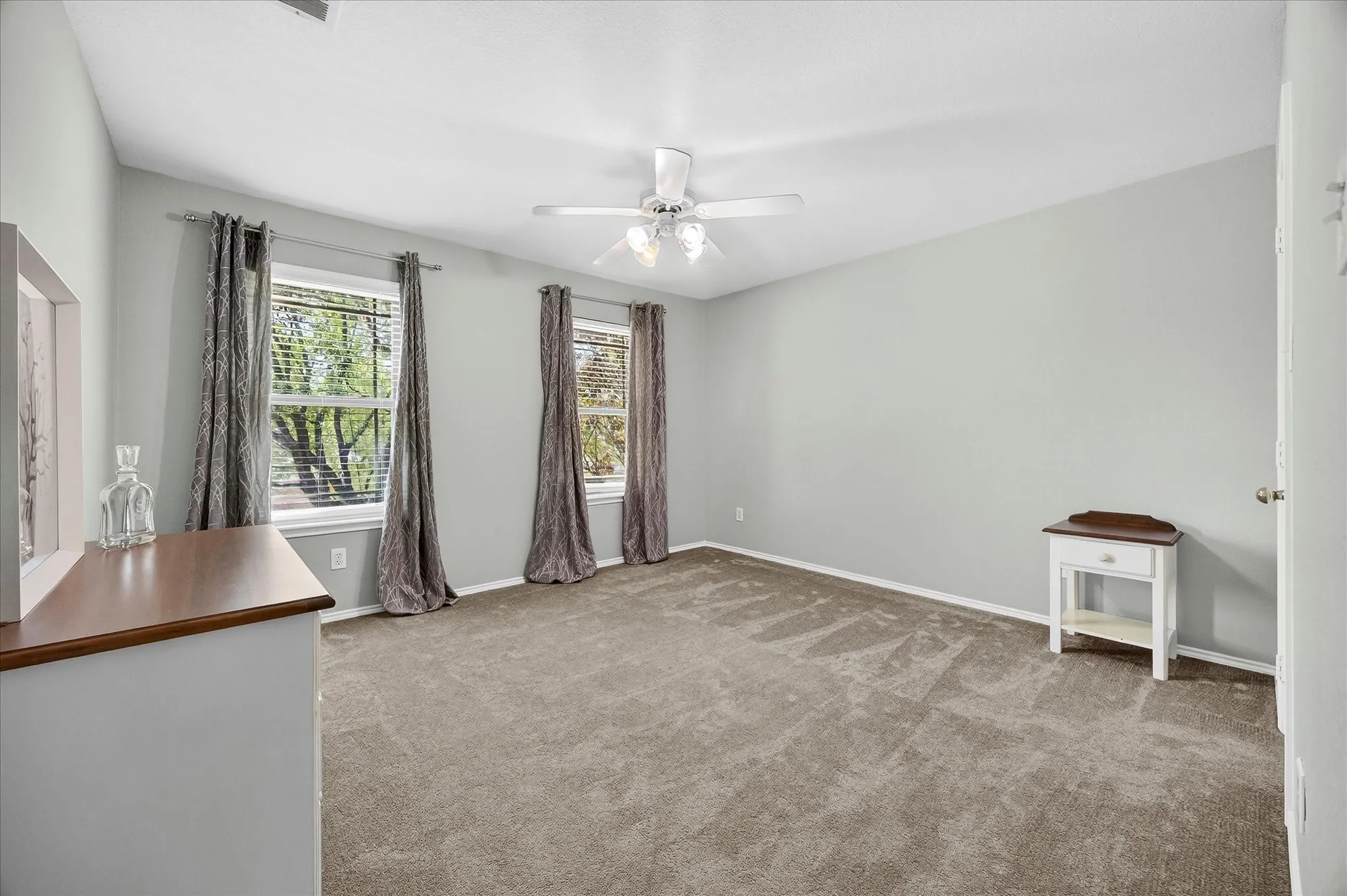 Downstairs guest bedroom