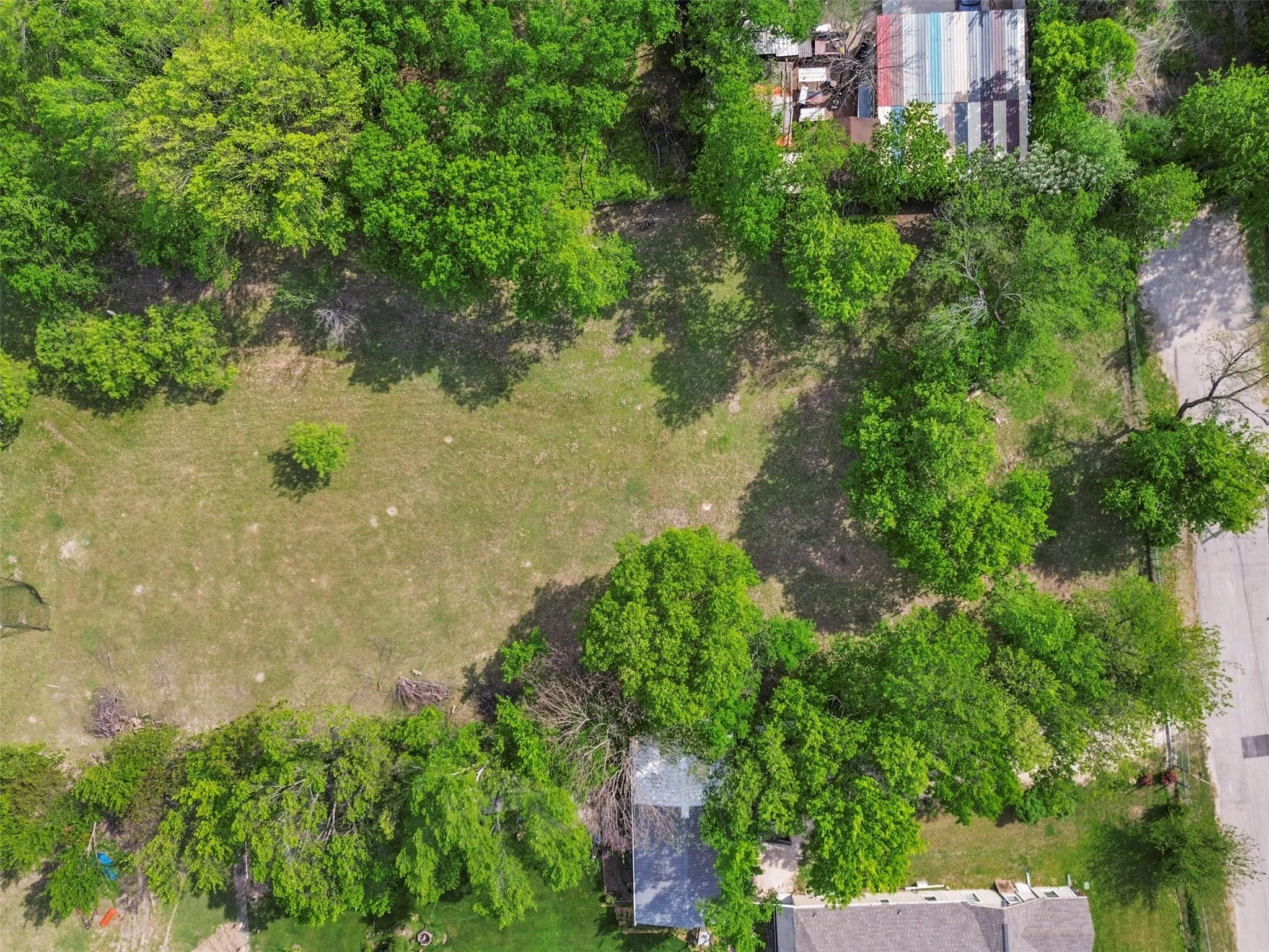 Unimproved Land For Sale in Dallas County , 2820 Namur Street, Dallas, Texas 75227, 0, 0, Garage spaces, 0 Sqft, built in 0, mls#21228709, Real Estate Agent in Dallas, Homes For Sale in Dallas county, Homes For Sale in Dallas, Realtor in Dallas Texas, Real Estate Brokerage Independent Realty Texas, Luminita Cordes Realtor