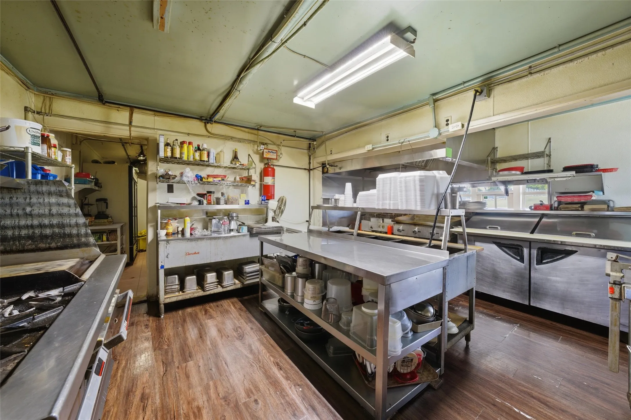 Business For Sale in Falls County , 1008 N Bus Hwy 6, Marlin, Texas 76661, 0, 0, Garage spaces, 0 Sqft, built in 0, Preowned, mls#21233065, Real Estate Agent in Marlin, Homes For Sale in Falls county, Homes For Sale in Marlin, Realtor in Marlin Texas, Real Estate Brokerage Independent Realty Texas, Luminita Cordes Realtor