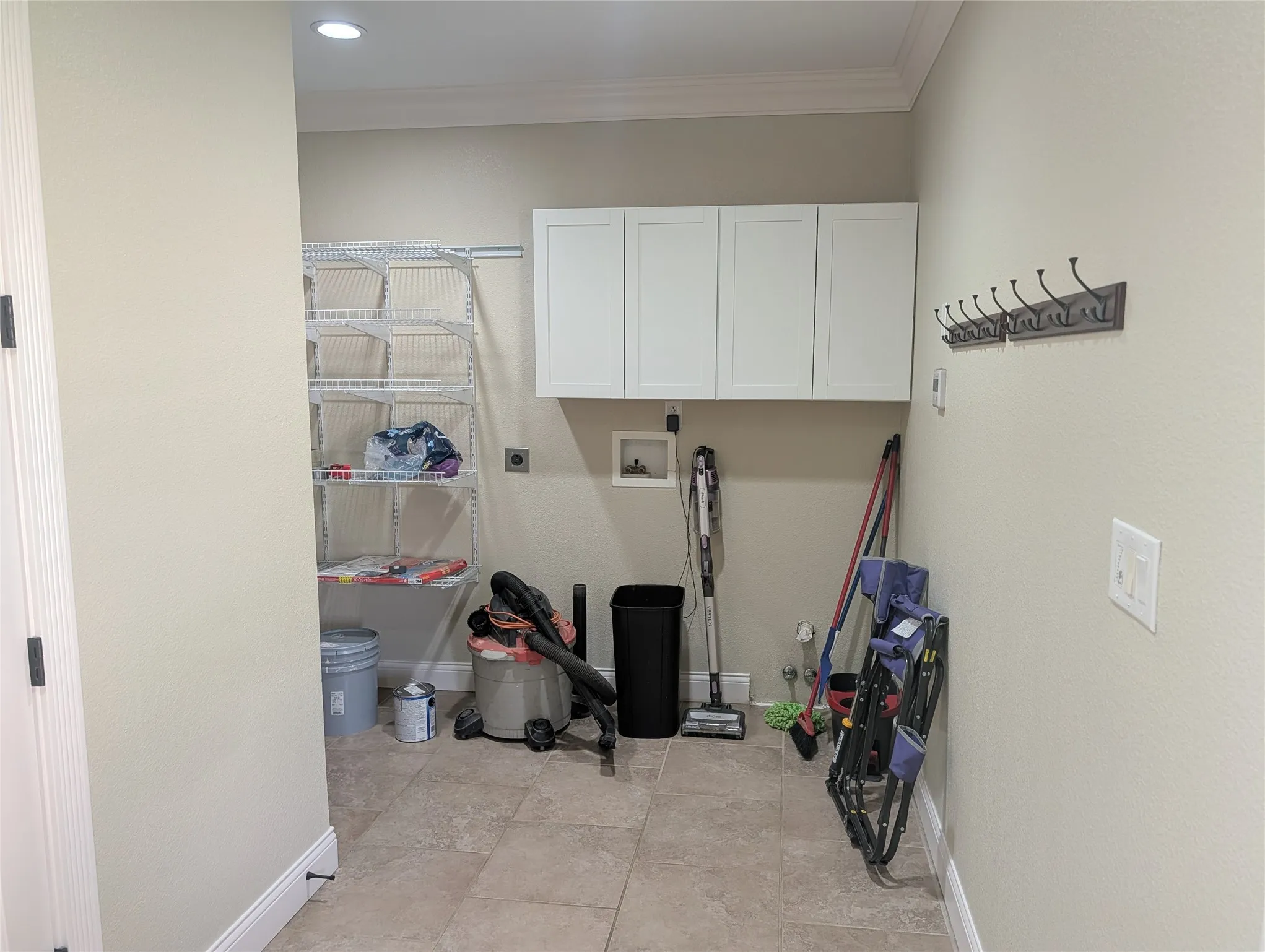 Farm For Sale in Kaufman County , 21855 S Fm 148, Kemp, Texas 75143, 3 Bedroom, 3 Bathroom, Garage spaces, 2,580 Sqft, built in 2007, mls#21235527, Real Estate Agent in Kemp, Homes For Sale in Kaufman county, Homes For Sale in Kemp, Realtor in Kemp Texas, Real Estate Brokerage Independent Realty Texas, Luminita Cordes Realtor