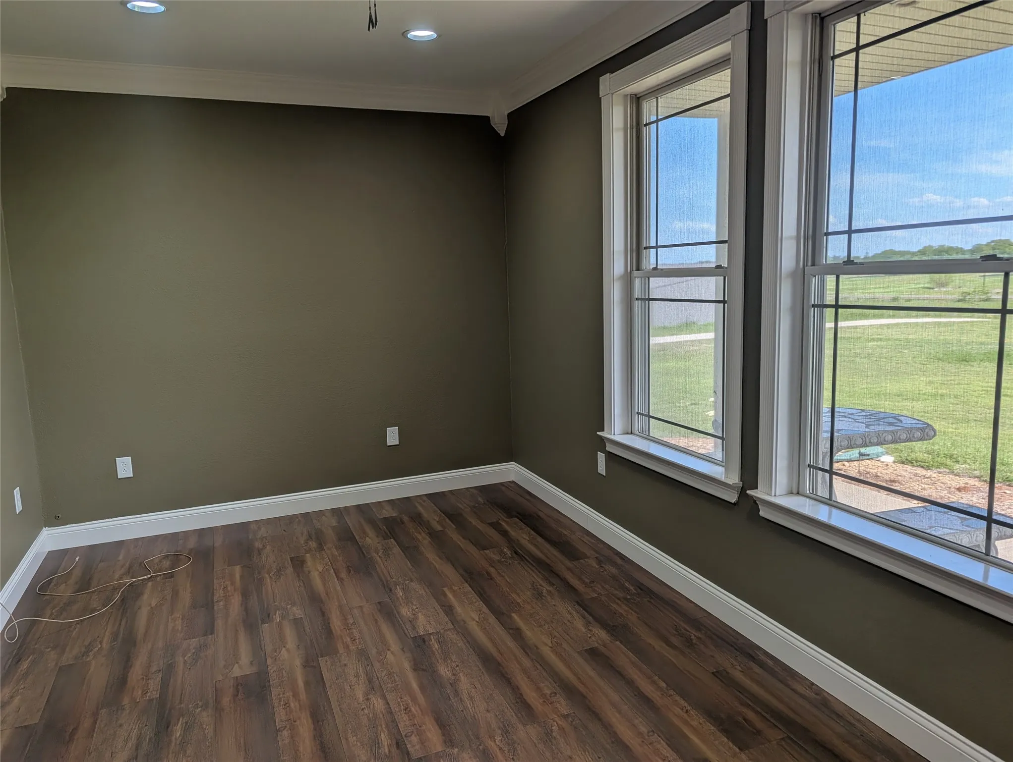 Farm For Sale in Kaufman County , 21855 S Fm 148, Kemp, Texas 75143, 3 Bedroom, 3 Bathroom, Garage spaces, 2,580 Sqft, built in 2007, mls#21235527, Real Estate Agent in Kemp, Homes For Sale in Kaufman county, Homes For Sale in Kemp, Realtor in Kemp Texas, Real Estate Brokerage Independent Realty Texas, Luminita Cordes Realtor