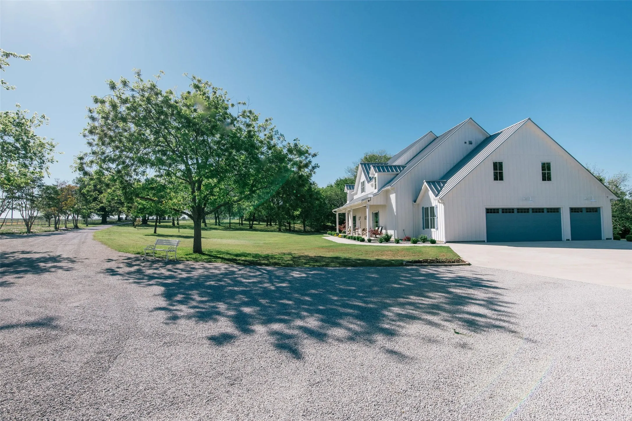 Single Family Residence For Sale in Denton County , 9325 Fm 428, Aubrey, Texas 76227, 4 Bedroom, 4 Bathroom, 3 Garage spaces, 4,297 Sqft, built in 2022, Preowned, mls#21235502, Real Estate Agent in Aubrey, Homes For Sale in Denton county, Homes For Sale in Aubrey, Realtor in Aubrey Texas, Real Estate Brokerage Independent Realty Texas, Luminita Cordes Realtor