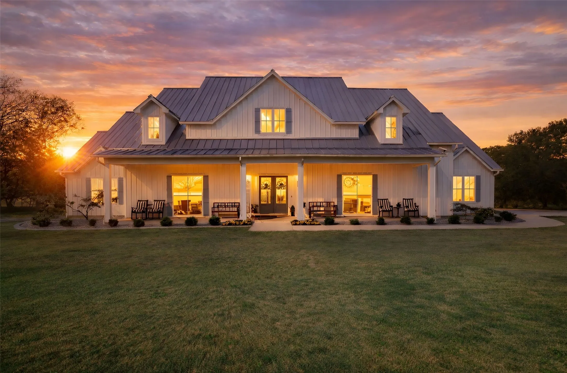 Single Family Residence For Sale in Denton County , 9325 Fm 428, Aubrey, Texas 76227, 4 Bedroom, 4 Bathroom, 3 Garage spaces, 4,297 Sqft, built in 2022, Preowned, mls#21235502, Real Estate Agent in Aubrey, Homes For Sale in Denton county, Homes For Sale in Aubrey, Realtor in Aubrey Texas, Real Estate Brokerage Independent Realty Texas, Luminita Cordes Realtor