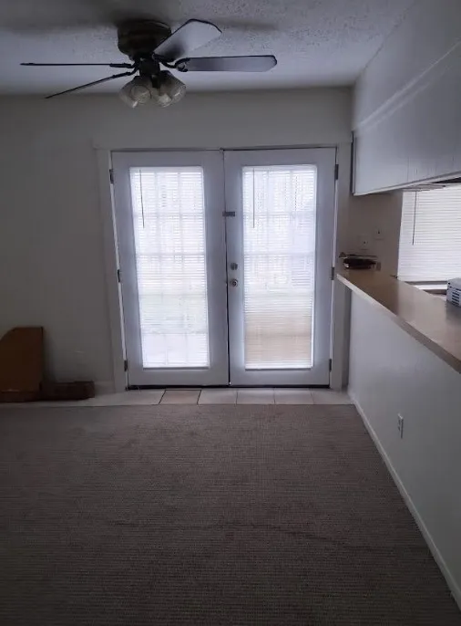 Duplex For Rent in Dallas County , 2623 NINA Circle, Grand Prairie, Texas 75052, 3 Bedroom, 2 Bathroom, Garage spaces, 1,472 Sqft, built in 1972, Preowned, mls#21235538, Real Estate Agent in Grand Prairie, Homes For Rent in Dallas county, Homes For Rent in Grand Prairie, Realtor in Grand Prairie Texas, Real Estate Brokerage Independent Realty Texas, Luminita Cordes Realtor