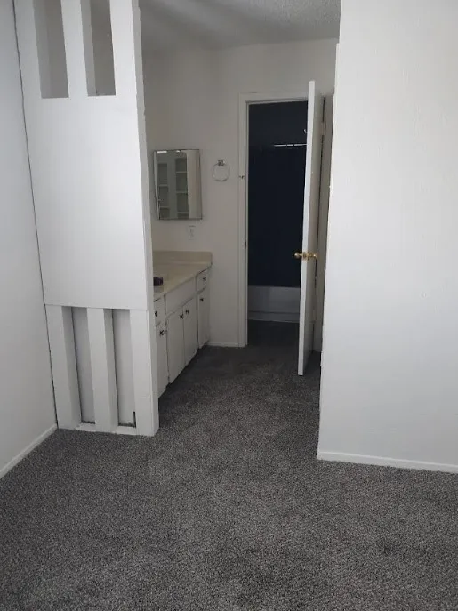 Duplex For Rent in Dallas County , 2623 NINA Circle, Grand Prairie, Texas 75052, 3 Bedroom, 2 Bathroom, Garage spaces, 1,472 Sqft, built in 1972, Preowned, mls#21235538, Real Estate Agent in Grand Prairie, Homes For Rent in Dallas county, Homes For Rent in Grand Prairie, Realtor in Grand Prairie Texas, Real Estate Brokerage Independent Realty Texas, Luminita Cordes Realtor