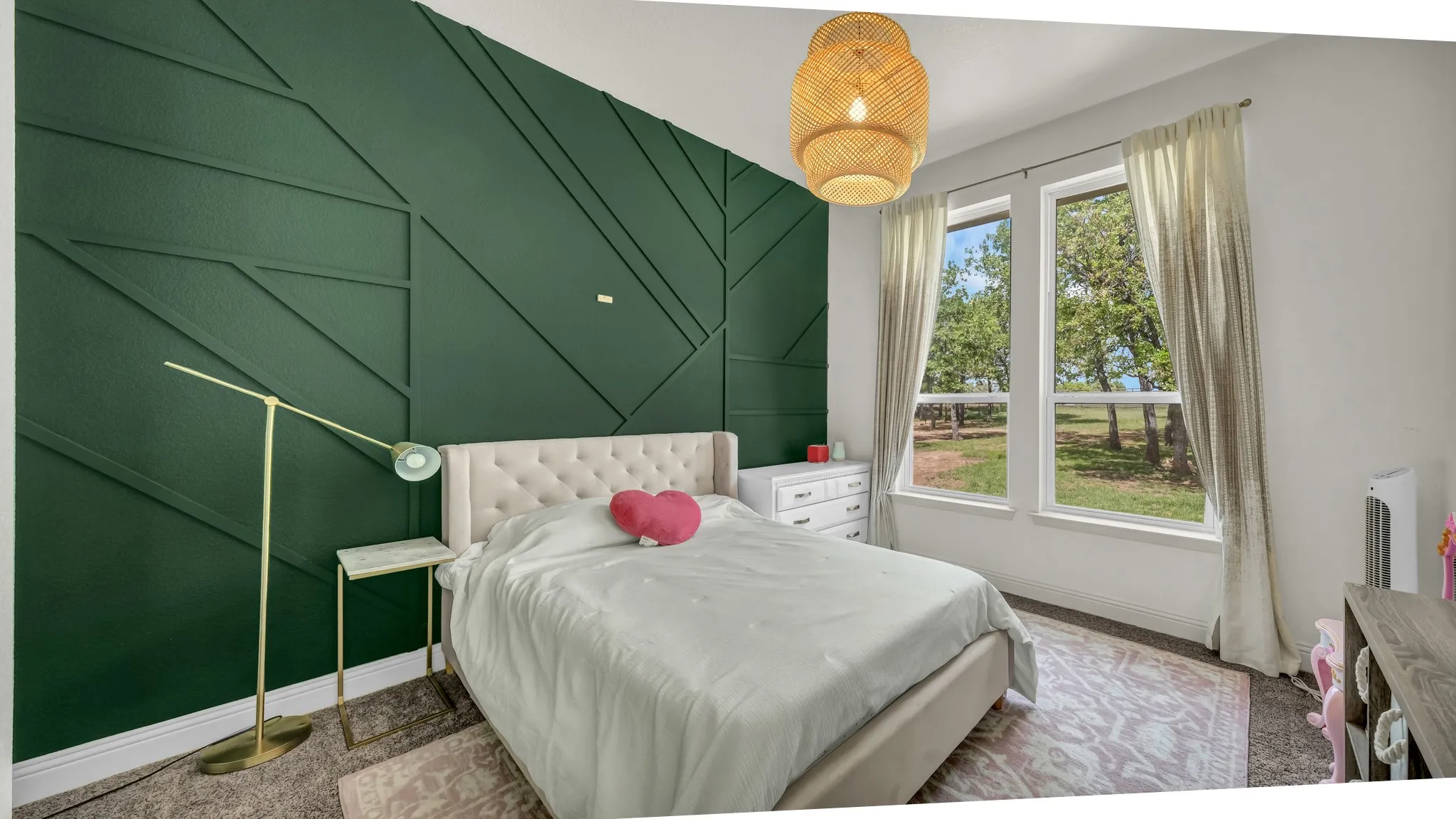 Bedroom with baseboards