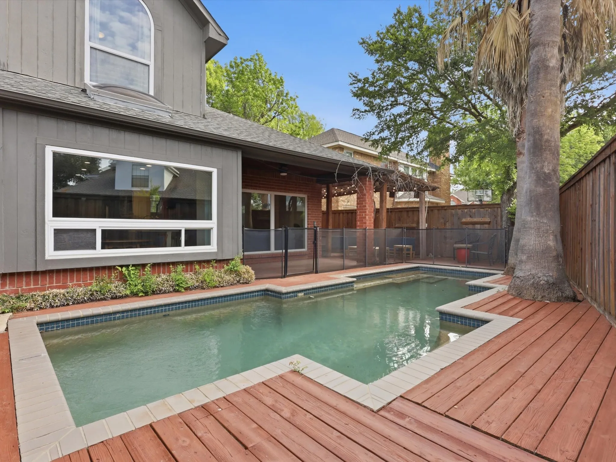Single Family Residence For Sale in Dallas County , 851 Chalfont Place, Coppell, Texas 75019, 4 Bedroom, 3 Bathroom, 2 Garage spaces, 2,882 Sqft, built in 1990, mls#21232985, Real Estate Agent in Coppell, Homes For Sale in Dallas county, Homes For Sale in Coppell, Realtor in Coppell Texas, Real Estate Brokerage Independent Realty Texas, Luminita Cordes Realtor