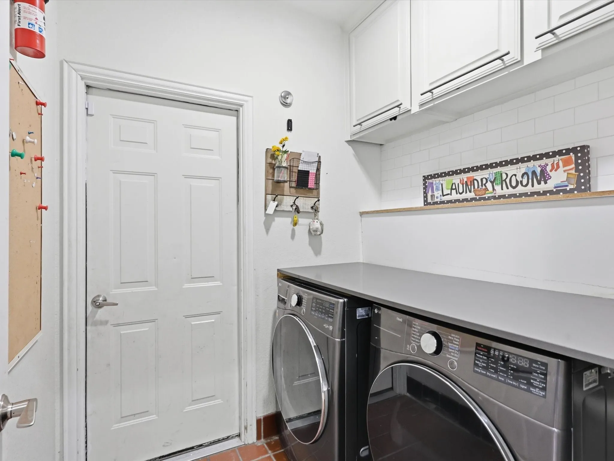 Single Family Residence For Sale in Dallas County , 851 Chalfont Place, Coppell, Texas 75019, 4 Bedroom, 3 Bathroom, 2 Garage spaces, 2,882 Sqft, built in 1990, mls#21232985, Real Estate Agent in Coppell, Homes For Sale in Dallas county, Homes For Sale in Coppell, Realtor in Coppell Texas, Real Estate Brokerage Independent Realty Texas, Luminita Cordes Realtor