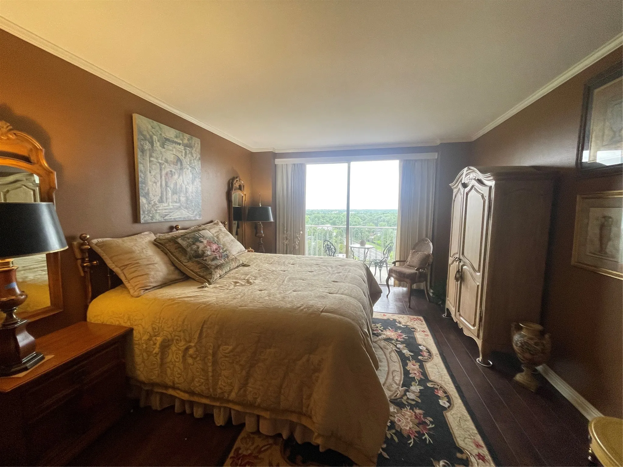 Primary bedroom