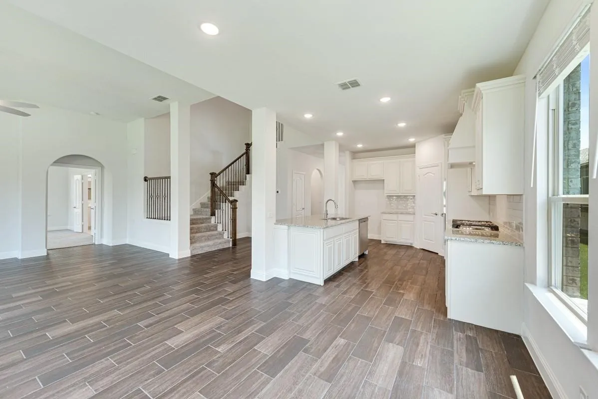 Single Family Residence For Sale in Kaufman County , 2133 Devonblue Drive, Forney, Texas 75126, 4 Bedroom, 3 Bathroom, 2 Garage spaces, 3,430 Sqft, built in 2022, Preowned, Price $425,000, mls#21234477, Real Estate Agent in Forney, Homes For Sale in Kaufman county, Homes For Sale in Forney, Realtor in Forney Texas, Real Estate Brokerage Independent Realty Texas, Luminita Cordes Realtor