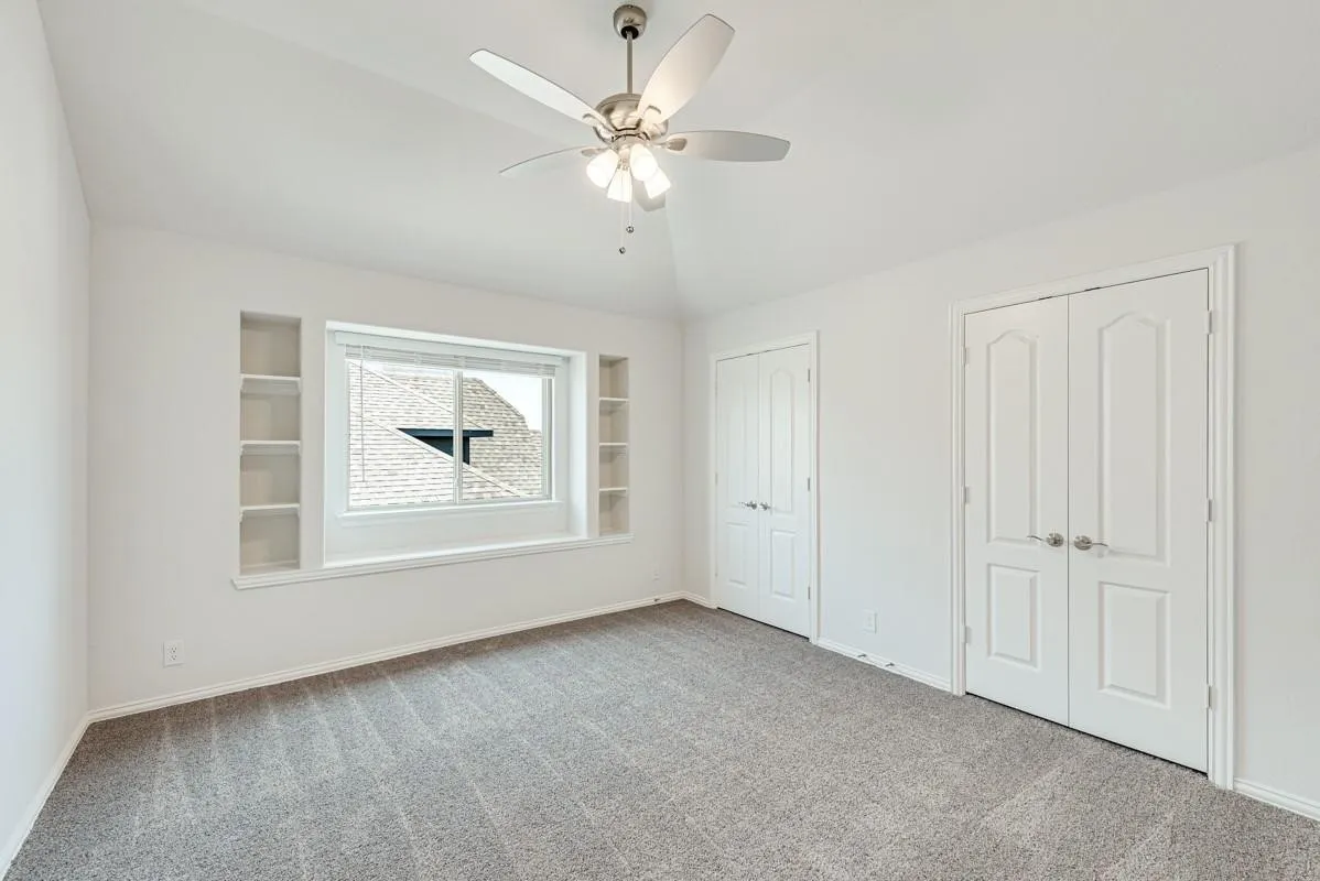 Single Family Residence For Sale in Kaufman County , 2133 Devonblue Drive, Forney, Texas 75126, 4 Bedroom, 3 Bathroom, 2 Garage spaces, 3,430 Sqft, built in 2022, Preowned, Price $425,000, mls#21234477, Real Estate Agent in Forney, Homes For Sale in Kaufman county, Homes For Sale in Forney, Realtor in Forney Texas, Real Estate Brokerage Independent Realty Texas, Luminita Cordes Realtor