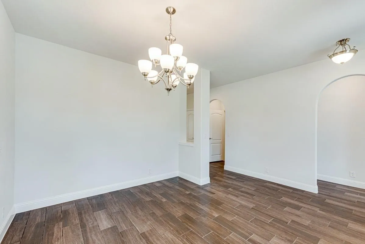 Single Family Residence For Sale in Kaufman County , 2133 Devonblue Drive, Forney, Texas 75126, 4 Bedroom, 3 Bathroom, 2 Garage spaces, 3,430 Sqft, built in 2022, Preowned, Price $425,000, mls#21234477, Real Estate Agent in Forney, Homes For Sale in Kaufman county, Homes For Sale in Forney, Realtor in Forney Texas, Real Estate Brokerage Independent Realty Texas, Luminita Cordes Realtor