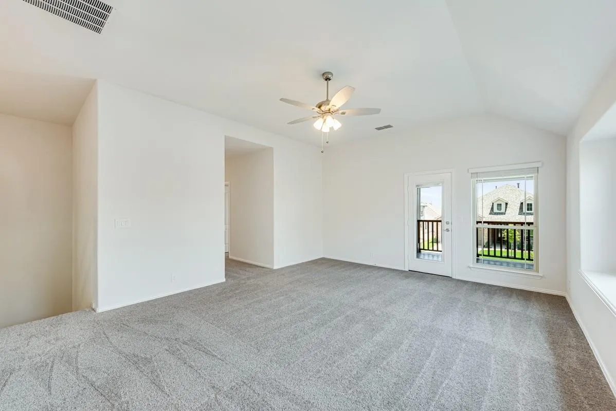 Single Family Residence For Sale in Kaufman County , 2133 Devonblue Drive, Forney, Texas 75126, 4 Bedroom, 3 Bathroom, 2 Garage spaces, 3,430 Sqft, built in 2022, Preowned, Price $425,000, mls#21234477, Real Estate Agent in Forney, Homes For Sale in Kaufman county, Homes For Sale in Forney, Realtor in Forney Texas, Real Estate Brokerage Independent Realty Texas, Luminita Cordes Realtor