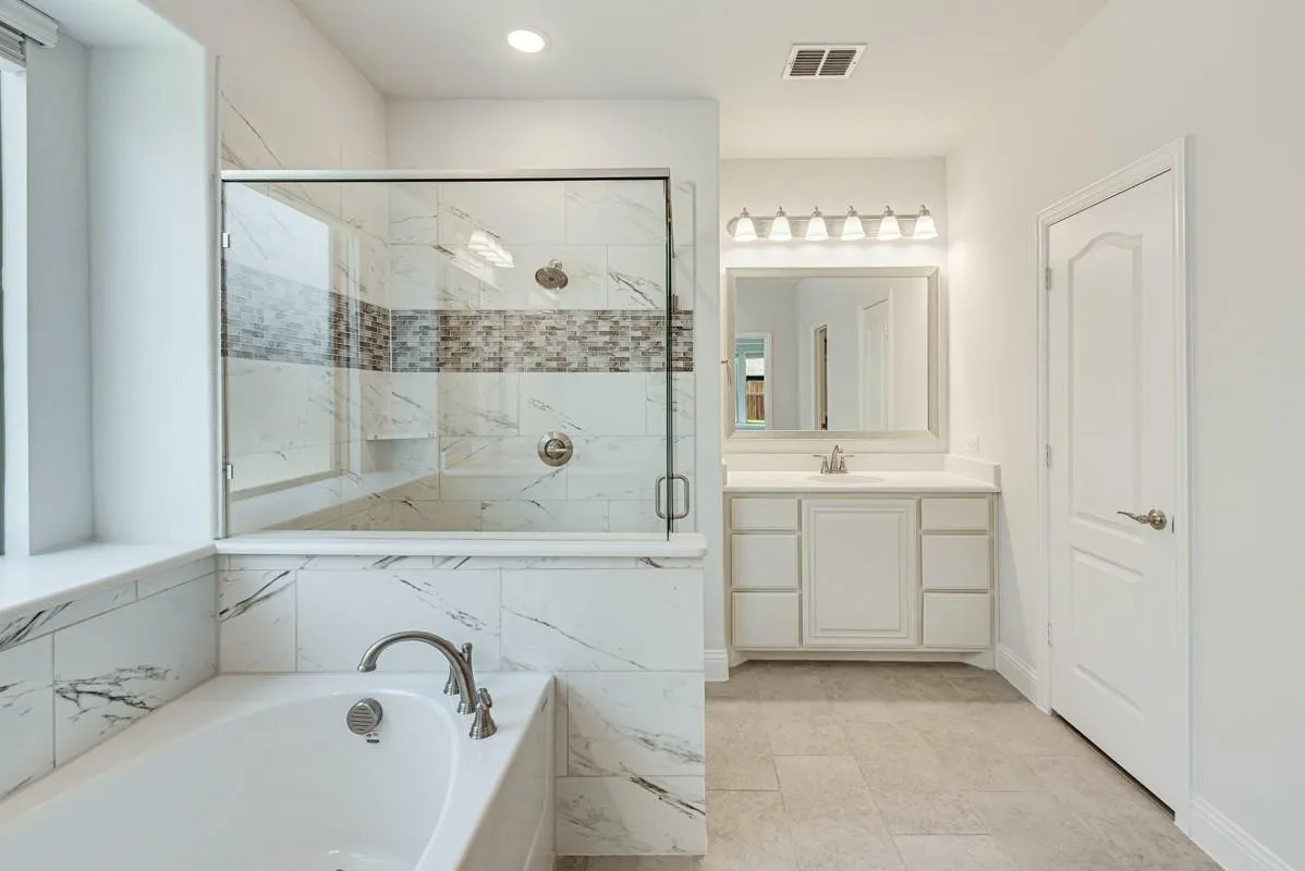 Single Family Residence For Sale in Kaufman County , 2133 Devonblue Drive, Forney, Texas 75126, 4 Bedroom, 3 Bathroom, 2 Garage spaces, 3,430 Sqft, built in 2022, Preowned, Price $425,000, mls#21234477, Real Estate Agent in Forney, Homes For Sale in Kaufman county, Homes For Sale in Forney, Realtor in Forney Texas, Real Estate Brokerage Independent Realty Texas, Luminita Cordes Realtor