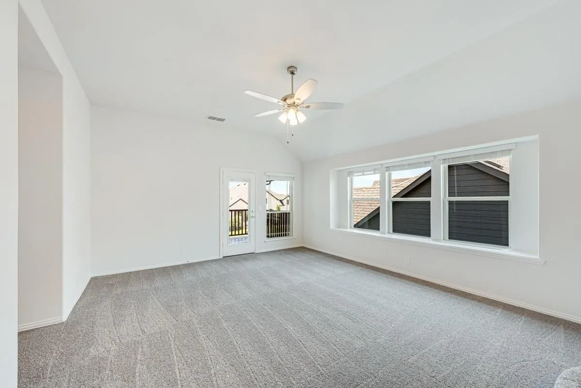 Single Family Residence For Sale in Kaufman County , 2133 Devonblue Drive, Forney, Texas 75126, 4 Bedroom, 3 Bathroom, 2 Garage spaces, 3,430 Sqft, built in 2022, Preowned, Price $425,000, mls#21234477, Real Estate Agent in Forney, Homes For Sale in Kaufman county, Homes For Sale in Forney, Realtor in Forney Texas, Real Estate Brokerage Independent Realty Texas, Luminita Cordes Realtor