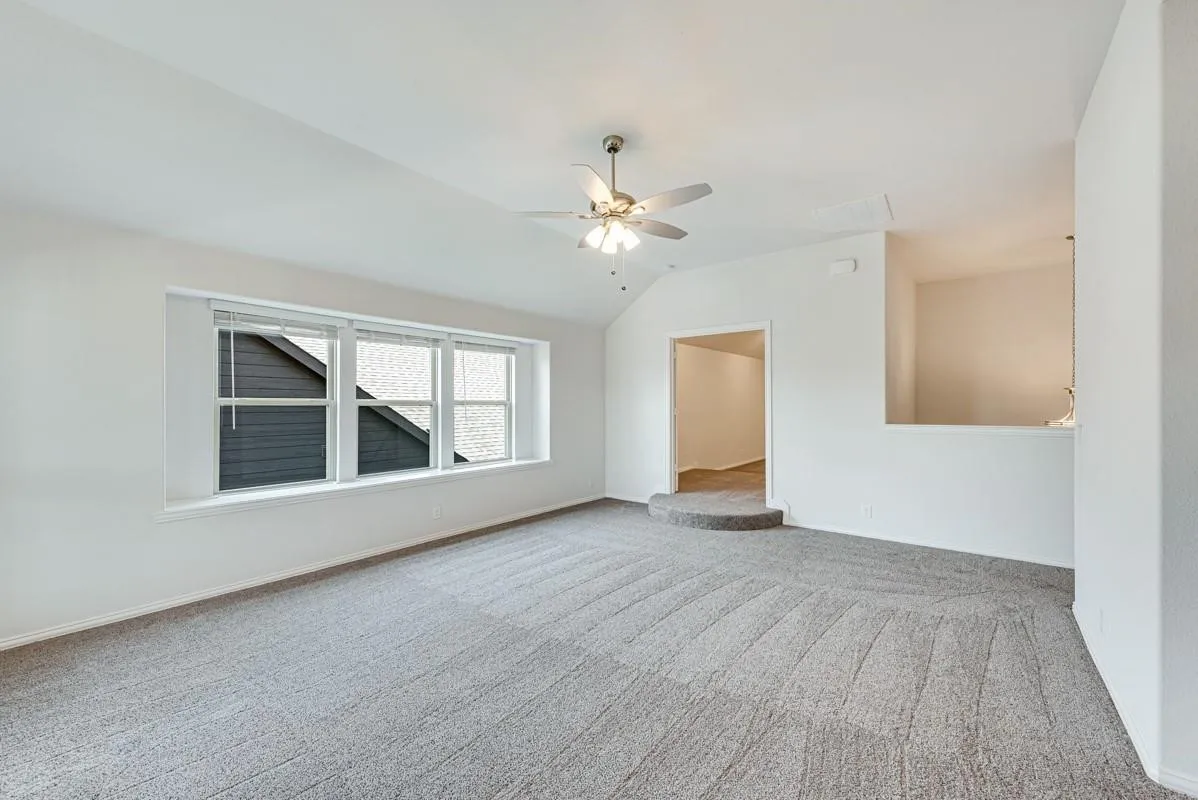 Single Family Residence For Sale in Kaufman County , 2133 Devonblue Drive, Forney, Texas 75126, 4 Bedroom, 3 Bathroom, 2 Garage spaces, 3,430 Sqft, built in 2022, Preowned, Price $425,000, mls#21234477, Real Estate Agent in Forney, Homes For Sale in Kaufman county, Homes For Sale in Forney, Realtor in Forney Texas, Real Estate Brokerage Independent Realty Texas, Luminita Cordes Realtor