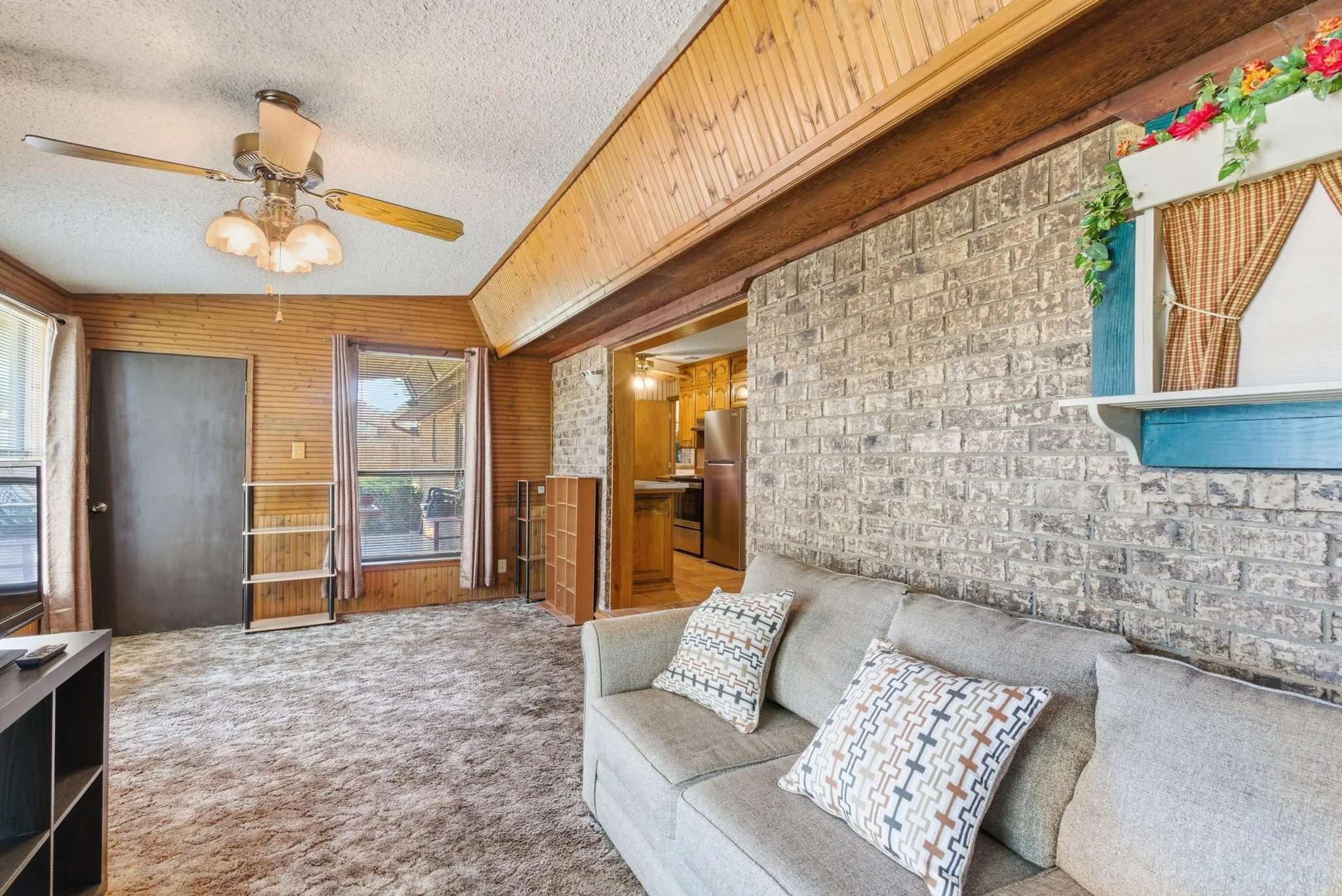 Single Family Residence For Sale in Stephens County , 2304 Sha Lane, Breckenridge, Texas 76424, 3 Bedroom, 2 Bathroom, Garage spaces, 2,108 Sqft, built in 1986, Price $225,000, mls#21234113, Real Estate Agent in Breckenridge, Homes For Sale in Stephens county, Homes For Sale in Breckenridge, Realtor in Breckenridge Texas, Real Estate Brokerage Independent Realty Texas, Luminita Cordes Realtor