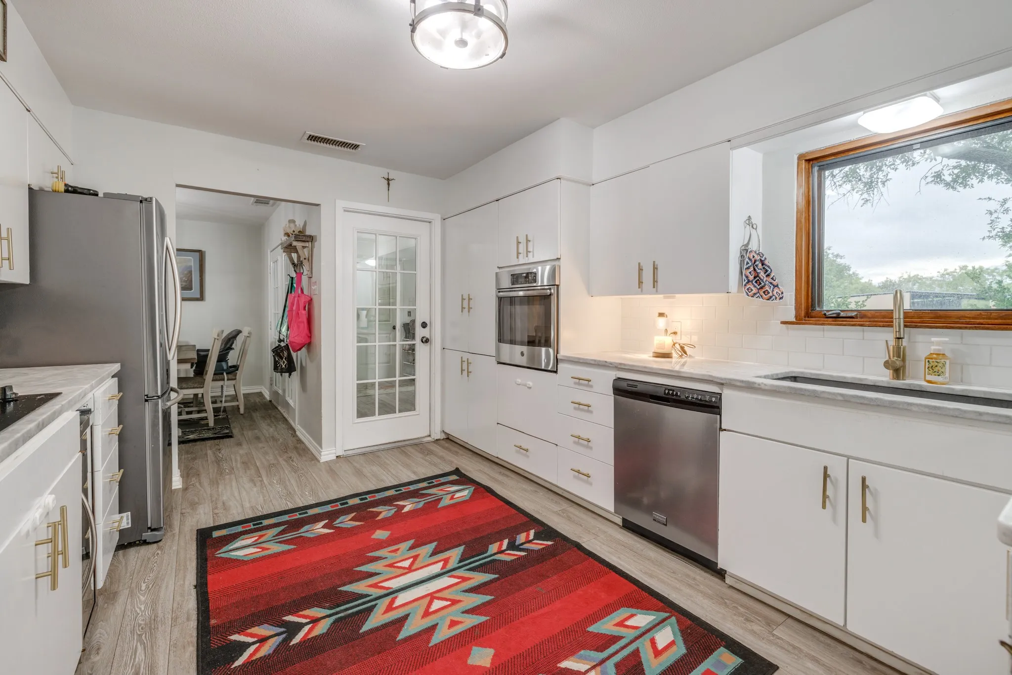 Single Family Residence For Sale in Taylor County , 636 Clark Road, Abilene, Texas 79602, 3 Bedroom, 2 Bathroom, 2 Garage spaces, 2,604 Sqft, built in 1977, Preowned, mls#21235643, Real Estate Agent in Abilene, Homes For Sale in Taylor county, Homes For Sale in Abilene, Realtor in Abilene Texas, Real Estate Brokerage Independent Realty Texas, Luminita Cordes Realtor
