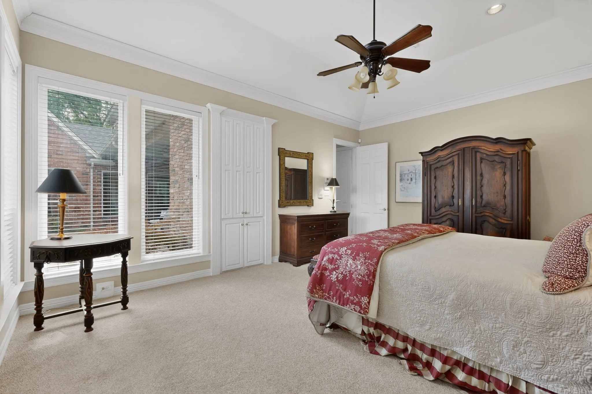 Single Family Residence For Sale in Collin County , 5709 Danmire Court, Plano, Texas 75093, 4 Bedroom, 5 Bathroom, 3 Garage spaces, 4,577 Sqft, built in 1996, Preowned, mls#21234589, Real Estate Agent in Plano, Homes For Sale in Collin county, Homes For Sale in Plano, Realtor in Plano Texas, Real Estate Brokerage Independent Realty Texas, Luminita Cordes Realtor