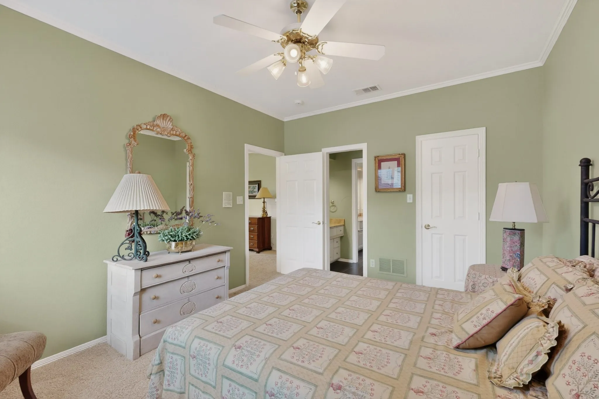 Single Family Residence For Sale in Collin County , 5709 Danmire Court, Plano, Texas 75093, 4 Bedroom, 5 Bathroom, 3 Garage spaces, 4,577 Sqft, built in 1996, Preowned, mls#21234589, Real Estate Agent in Plano, Homes For Sale in Collin county, Homes For Sale in Plano, Realtor in Plano Texas, Real Estate Brokerage Independent Realty Texas, Luminita Cordes Realtor