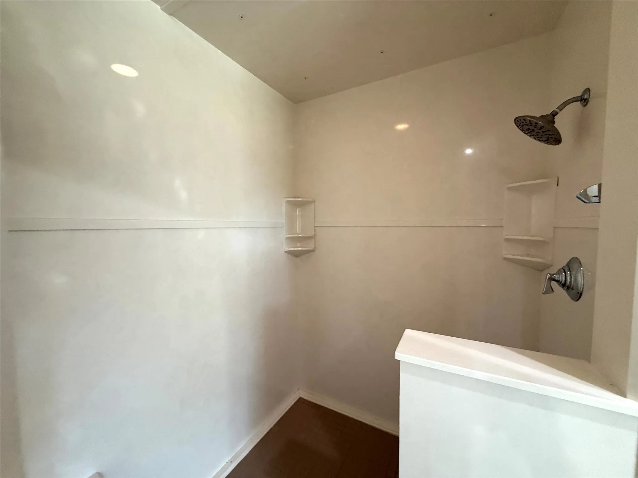 Single Family Residence For Sale in Titus County , 890 County Road 3240, Mt Pleasant, Texas 75455, 4 Bedroom, 5 Bathroom, 3 Garage spaces, 7,692 Sqft, built in 2002, Price $1,895,000, mls#21232776, Real Estate Agent in Mt Pleasant, Homes For Sale in Titus county, Homes For Sale in Mt Pleasant, Realtor in Mt Pleasant Texas, Real Estate Brokerage Independent Realty Texas, Luminita Cordes Realtor