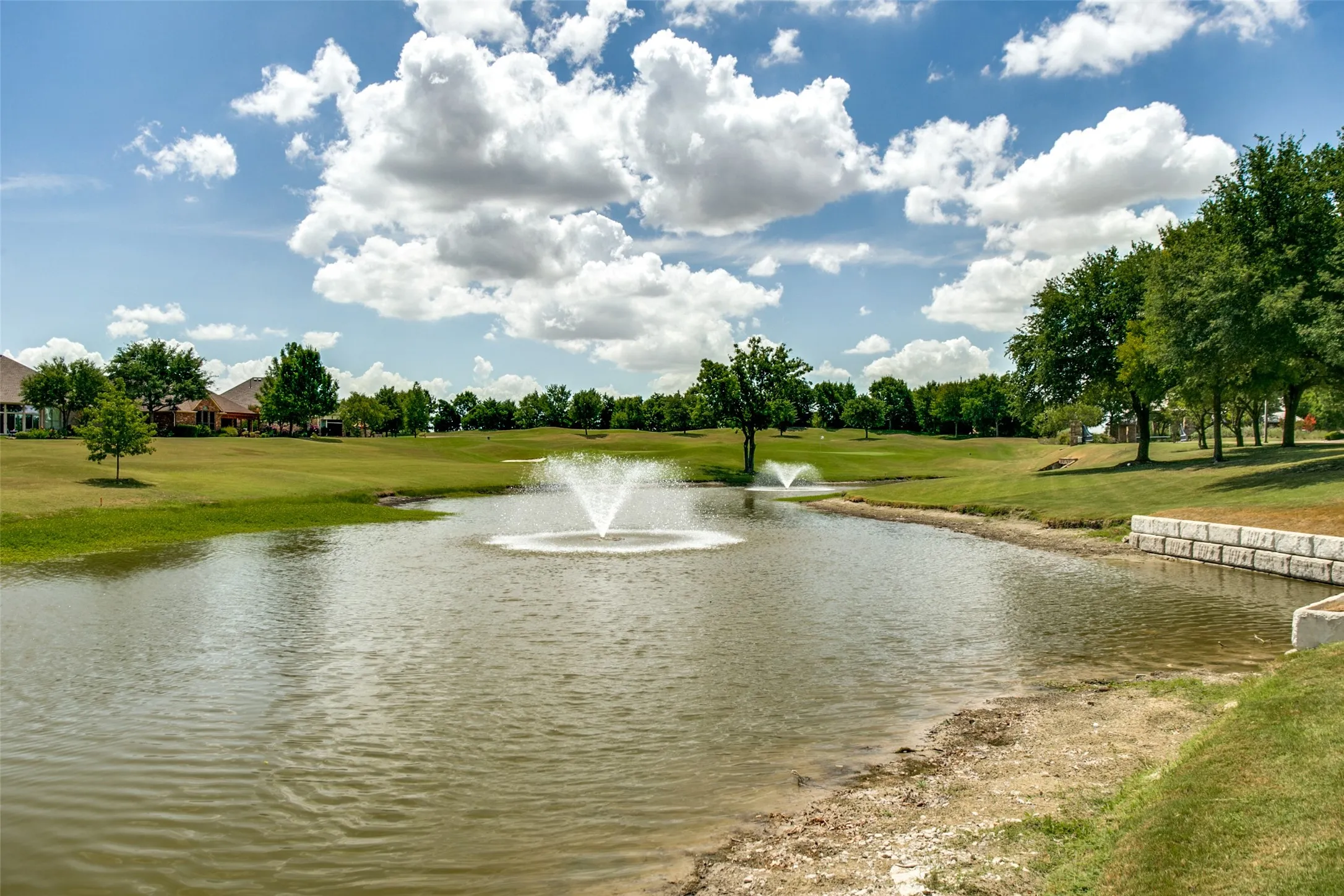 Single Family Residence For Sale in Collin County , 1304 Quaker Drive, Fairview, Texas 75069, 2 Bedrooms, 2 Bathrooms, 2 Garage spaces, 1,849 Sqft, built in 2006, Preowned, Price $432,000, mls#21235696, Real Estate Agent in Fairview, Homes For Sale in Collin county, Homes For Sale in Fairview, Realtor in Fairview Texas, Real Estate Brokerage Independent Realty Texas, Luminita Cordes Realtor