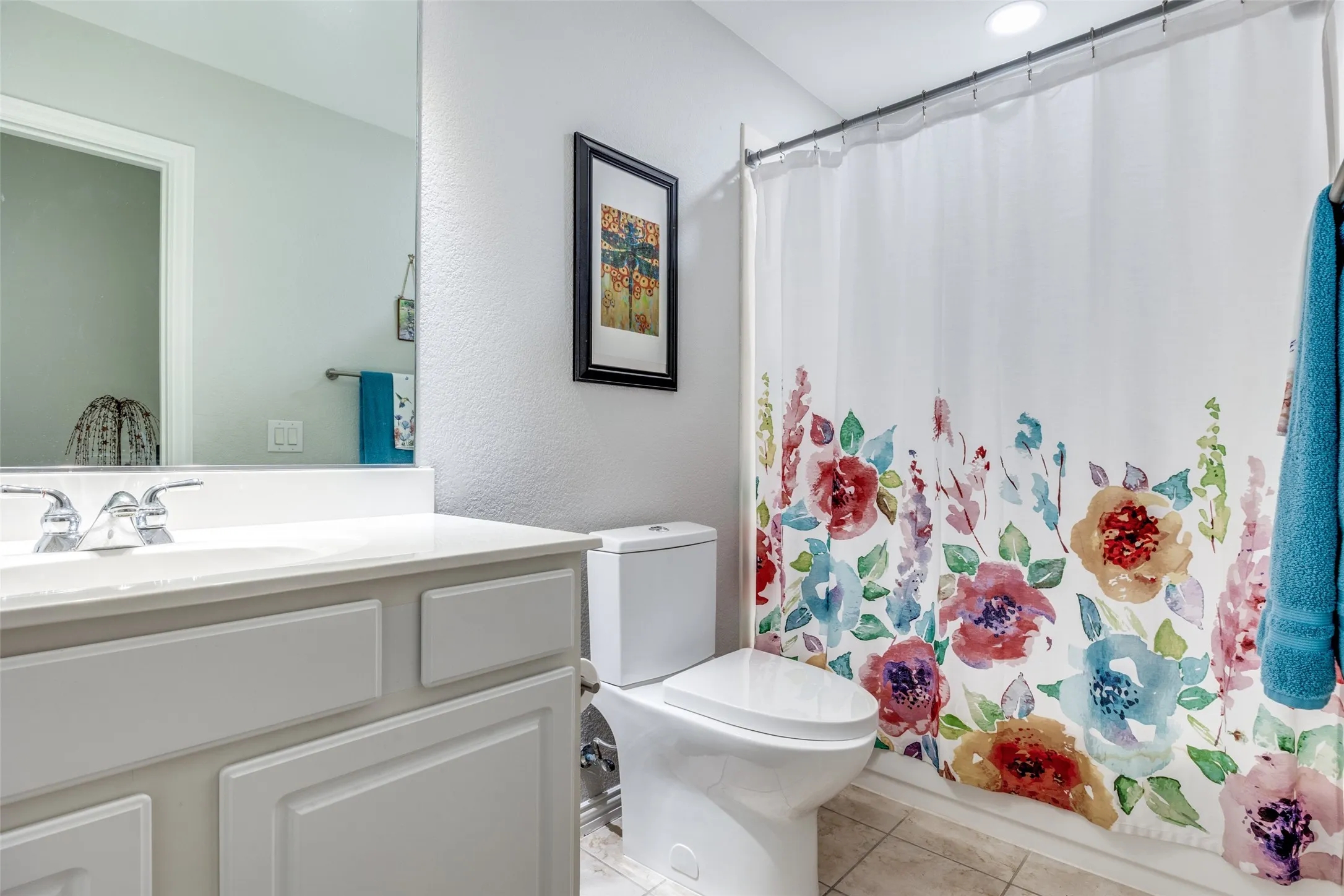 Single Family Residence For Sale in Collin County , 1304 Quaker Drive, Fairview, Texas 75069, 2 Bedrooms, 2 Bathrooms, 2 Garage spaces, 1,849 Sqft, built in 2006, Preowned, Price $432,000, mls#21235696, Real Estate Agent in Fairview, Homes For Sale in Collin county, Homes For Sale in Fairview, Realtor in Fairview Texas, Real Estate Brokerage Independent Realty Texas, Luminita Cordes Realtor