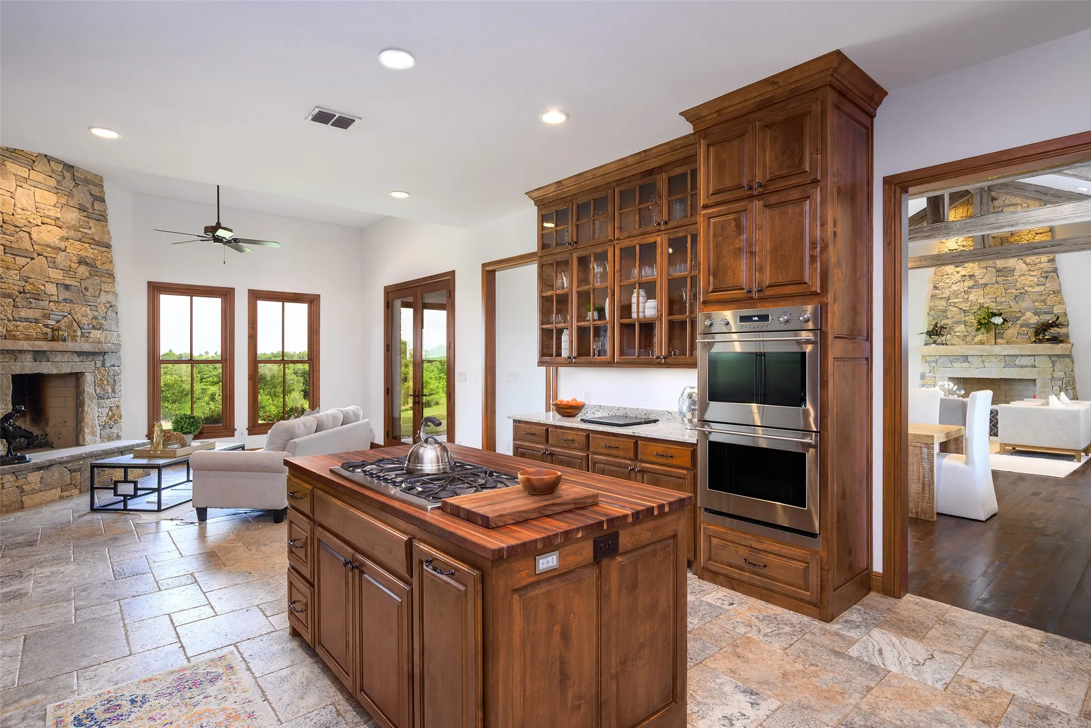 Farm For Sale in Tarrant County , 11503 E Rocky Creek Road, Crowley, Texas 76036, 5 Bedroom, 5 Bathroom, 3 Garage spaces, 4,329 Sqft, built in 2017, Preowned, mls#21230022, Real Estate Agent in Crowley, Homes For Sale in Tarrant county, Homes For Sale in Crowley, Realtor in Crowley Texas, Real Estate Brokerage Independent Realty Texas, Luminita Cordes Realtor