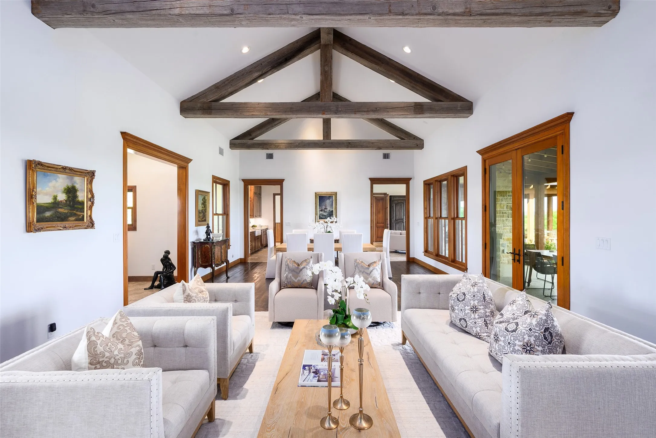 Farm For Sale in Tarrant County , 11503 E Rocky Creek Road, Crowley, Texas 76036, 5 Bedroom, 5 Bathroom, 3 Garage spaces, 4,329 Sqft, built in 2017, Preowned, mls#21230022, Real Estate Agent in Crowley, Homes For Sale in Tarrant county, Homes For Sale in Crowley, Realtor in Crowley Texas, Real Estate Brokerage Independent Realty Texas, Luminita Cordes Realtor