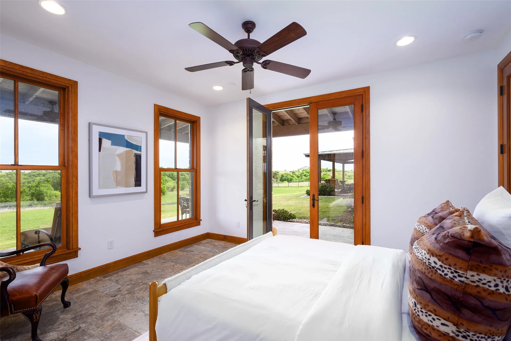 Farm For Sale in Tarrant County , 11503 E Rocky Creek Road, Crowley, Texas 76036, 5 Bedroom, 5 Bathroom, 3 Garage spaces, 4,329 Sqft, built in 2017, Preowned, mls#21230022, Real Estate Agent in Crowley, Homes For Sale in Tarrant county, Homes For Sale in Crowley, Realtor in Crowley Texas, Real Estate Brokerage Independent Realty Texas, Luminita Cordes Realtor
