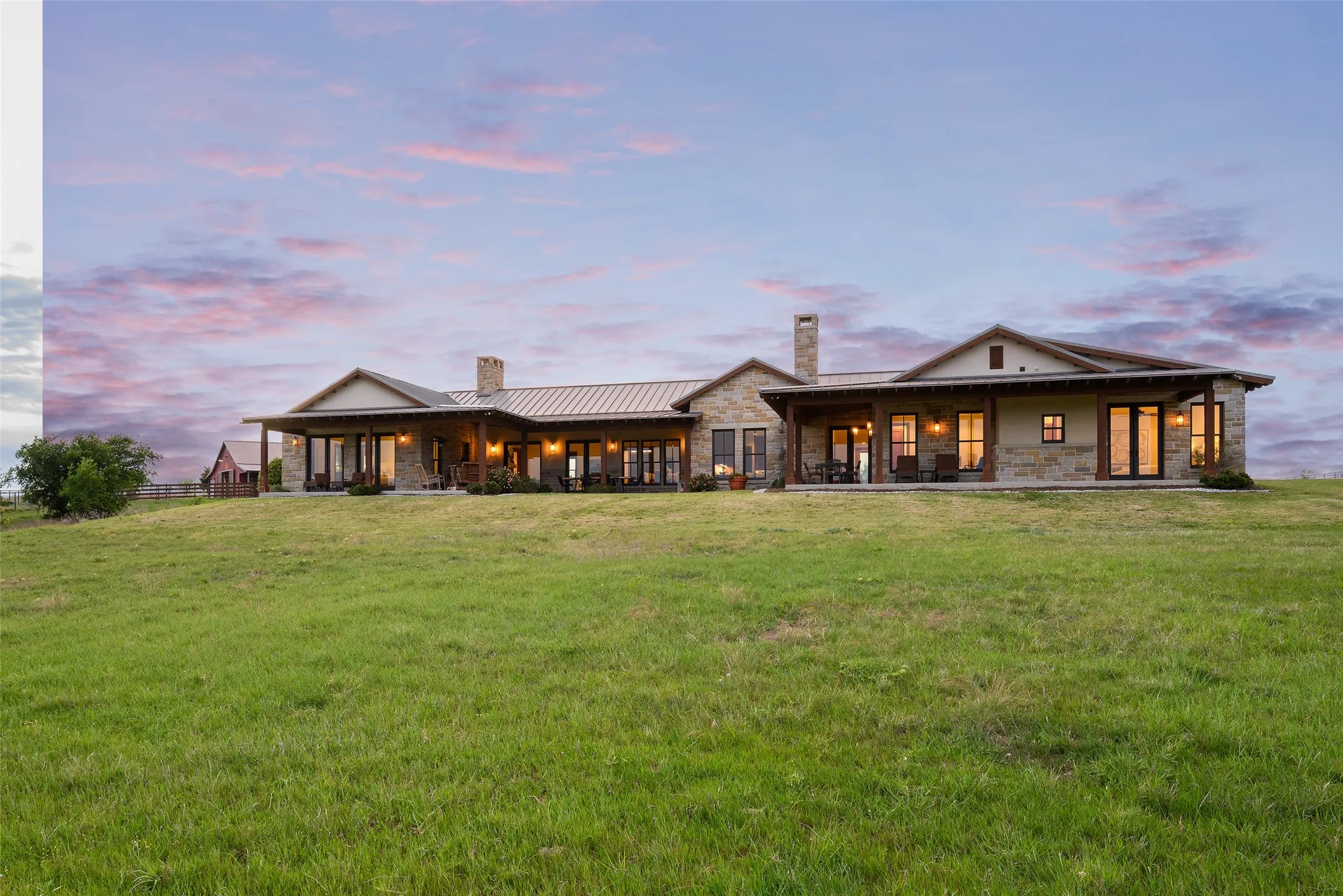Farm For Sale in Tarrant County , 11503 E Rocky Creek Road, Crowley, Texas 76036, 5 Bedroom, 5 Bathroom, 3 Garage spaces, 4,329 Sqft, built in 2017, Preowned, mls#21230022, Real Estate Agent in Crowley, Homes For Sale in Tarrant county, Homes For Sale in Crowley, Realtor in Crowley Texas, Real Estate Brokerage Independent Realty Texas, Luminita Cordes Realtor
