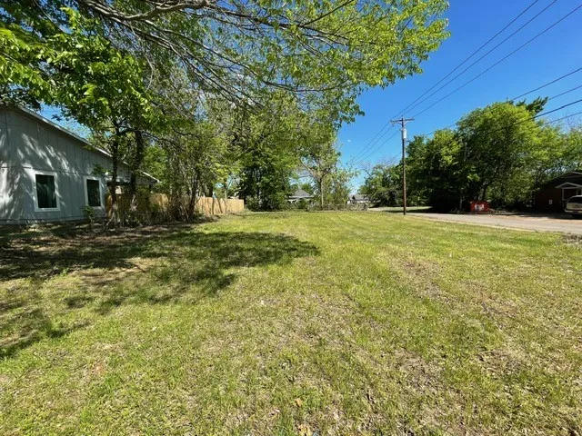 Improved Land For Sale in Lamar County , 1011 E Houston Street, Paris, Texas 75460, 0, 0, Garage spaces, 0 Sqft, built in 0, mls#21235770, Real Estate Agent in Paris, Homes For Sale in Lamar county, Homes For Sale in Paris, Realtor in Paris Texas, Real Estate Brokerage Independent Realty Texas, Luminita Cordes Realtor